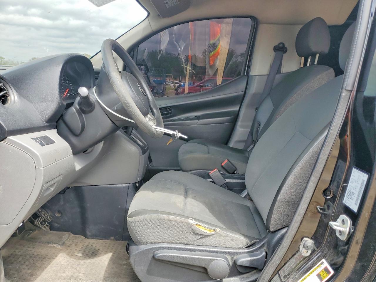 2015 Nissan Nv200 S Черный vin: 3N6CM0KN8FK714158