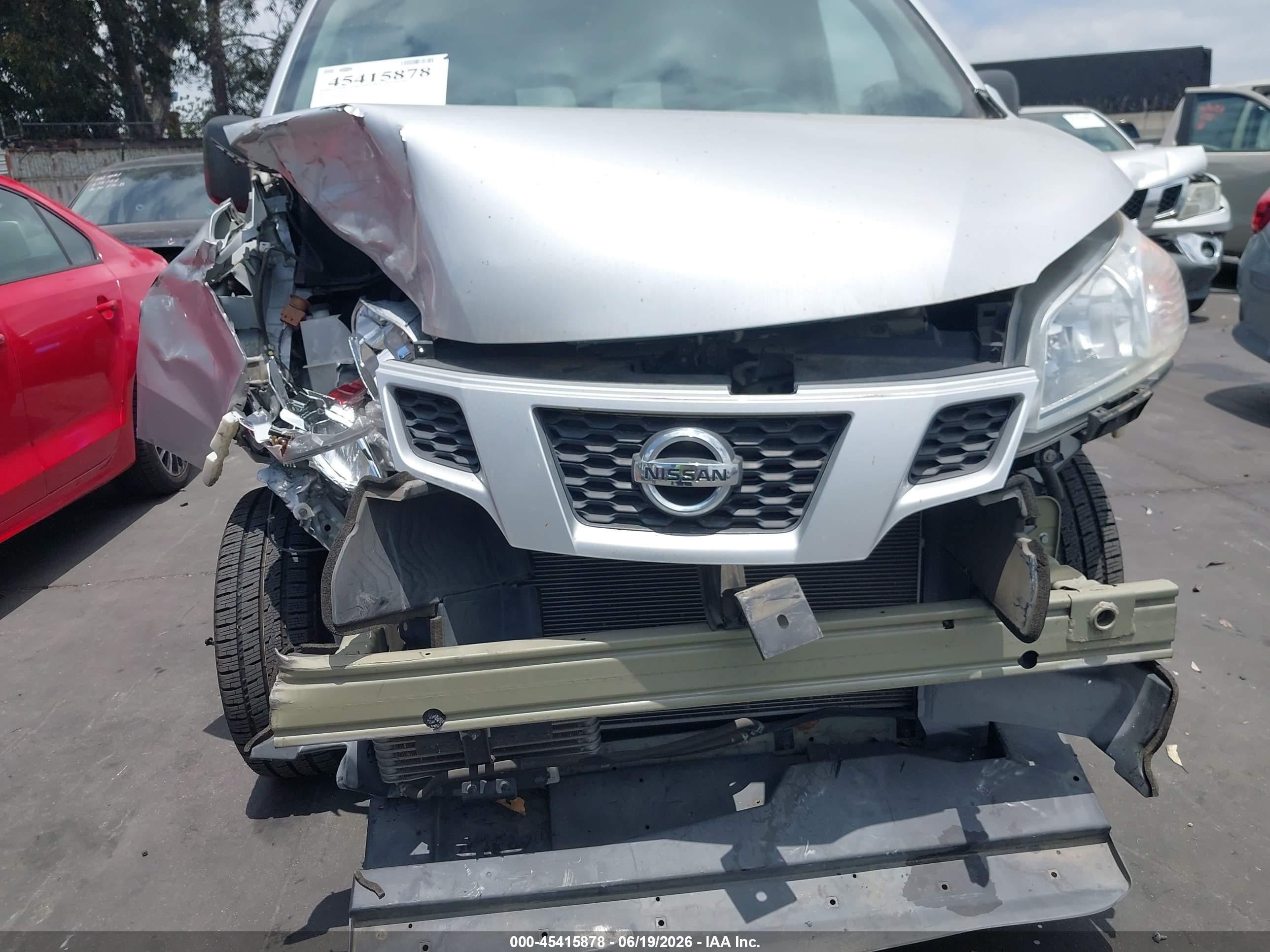 2015 Nissan Nv200 S Silver vin: 3N6CM0KN8FK716203