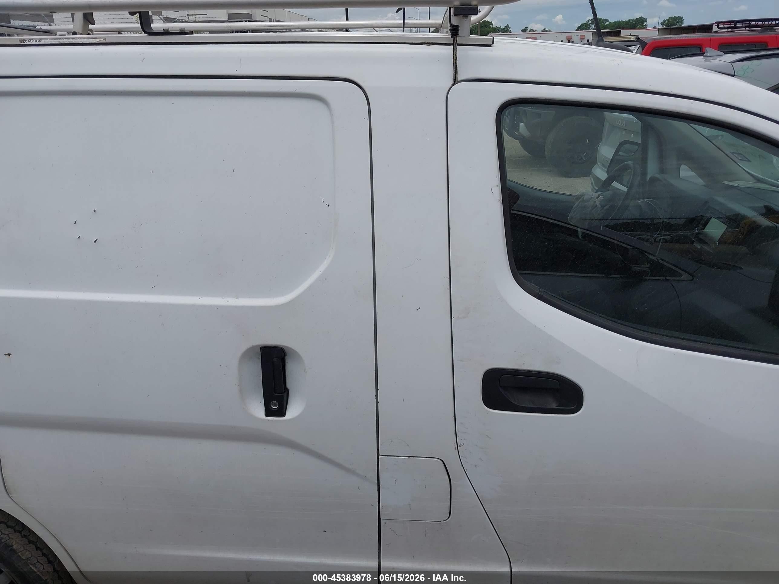 2015 Nissan Nv200 S/sv White vin: 3N6CM0KN9FK719952