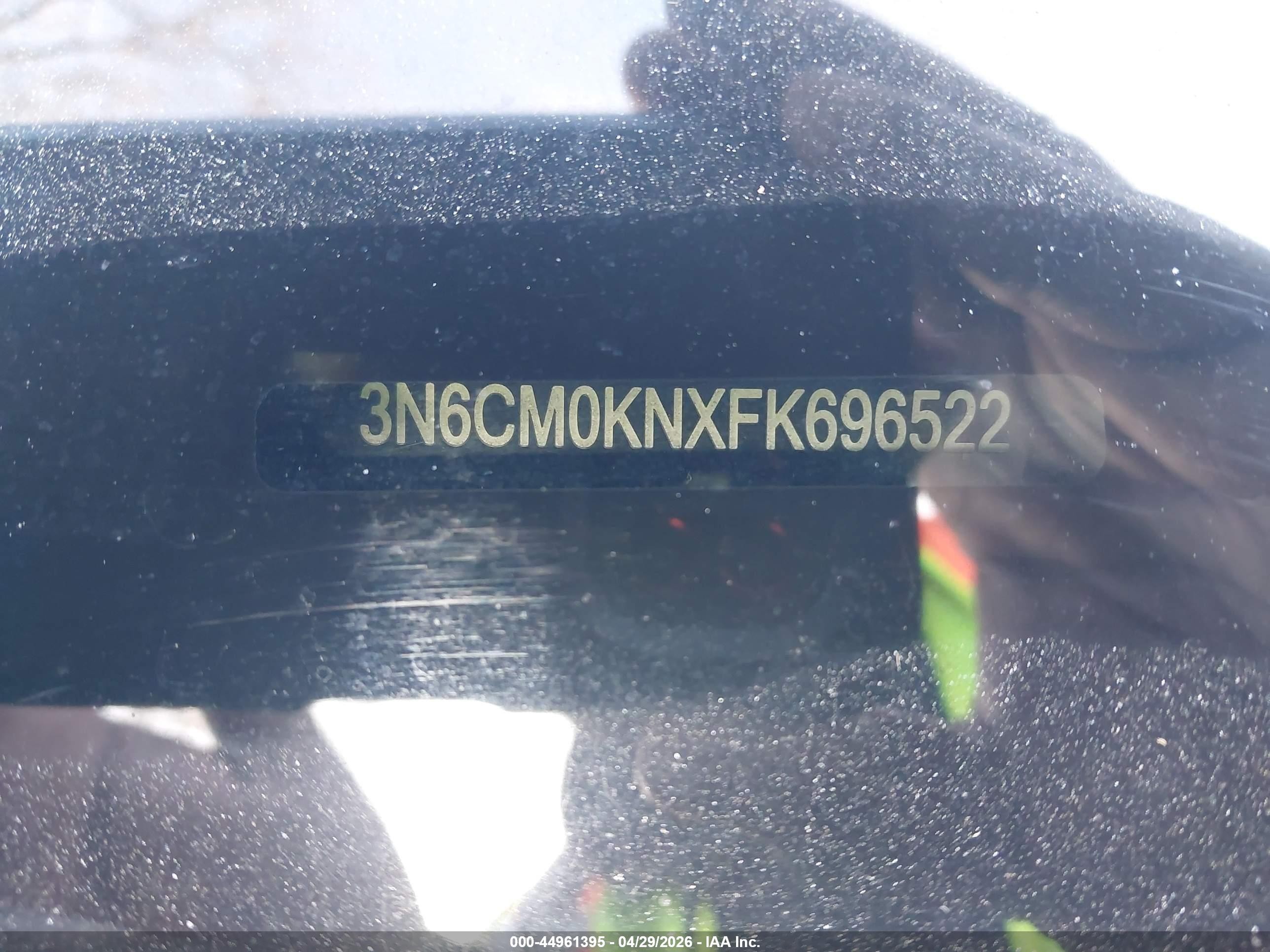 2015 Nissan Nv200 Sv Silver vin: 3N6CM0KNXFK696522