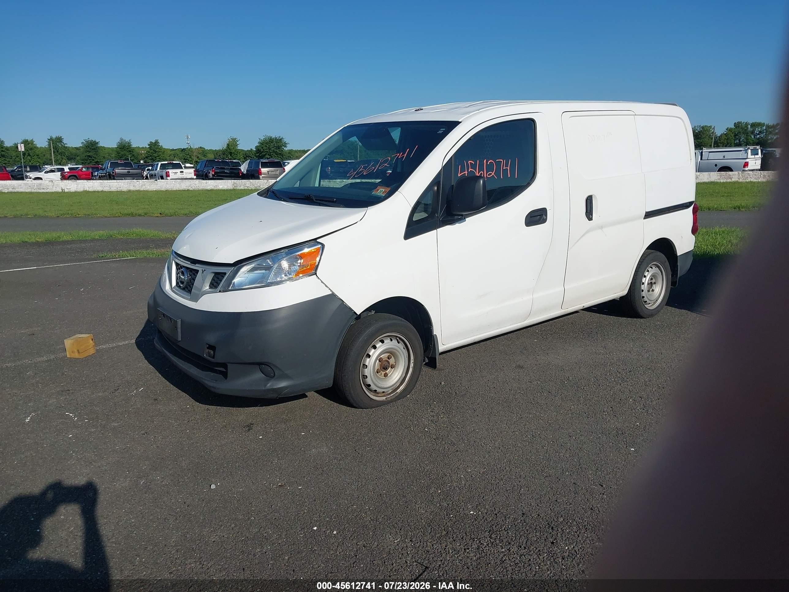 2015 Nissan Nv200 S White vin: 3N6CM0KNXFK721824