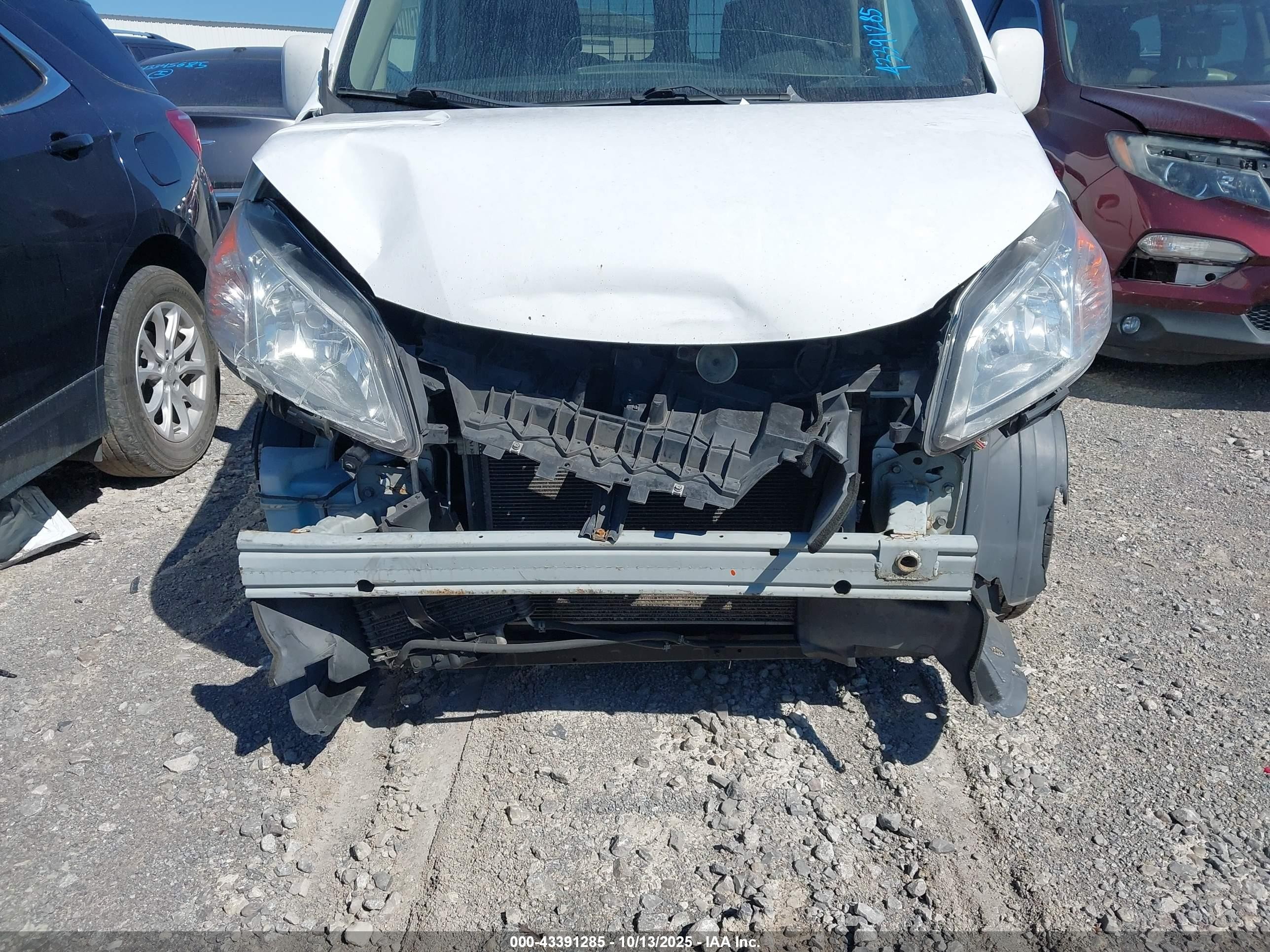 2018 Nissan Nv200 Sv White vin: 3N6CM0KNXJK696030