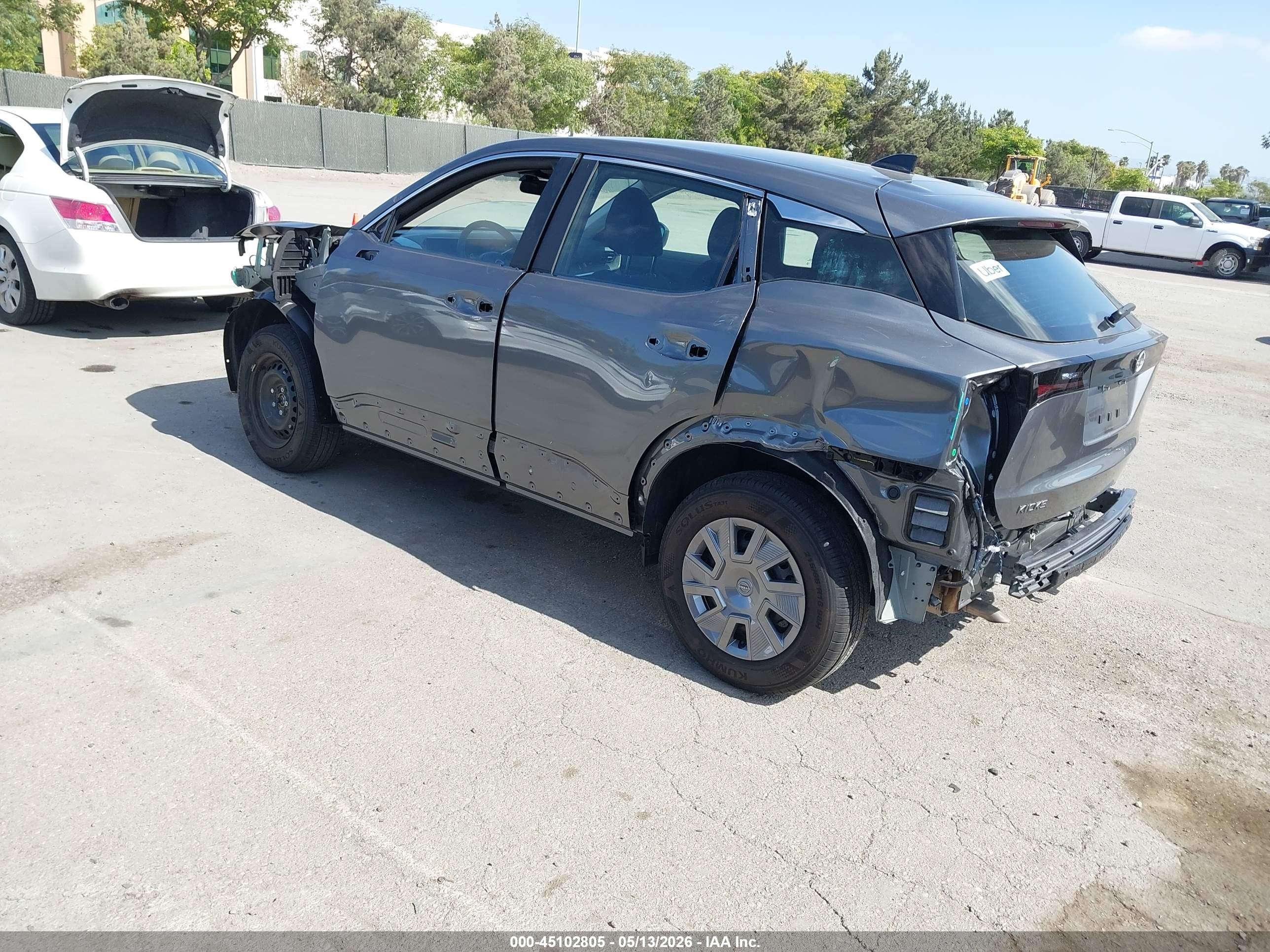 2026 Nissan Kicks S Gray vin: 3N8AP6BE1TL351331