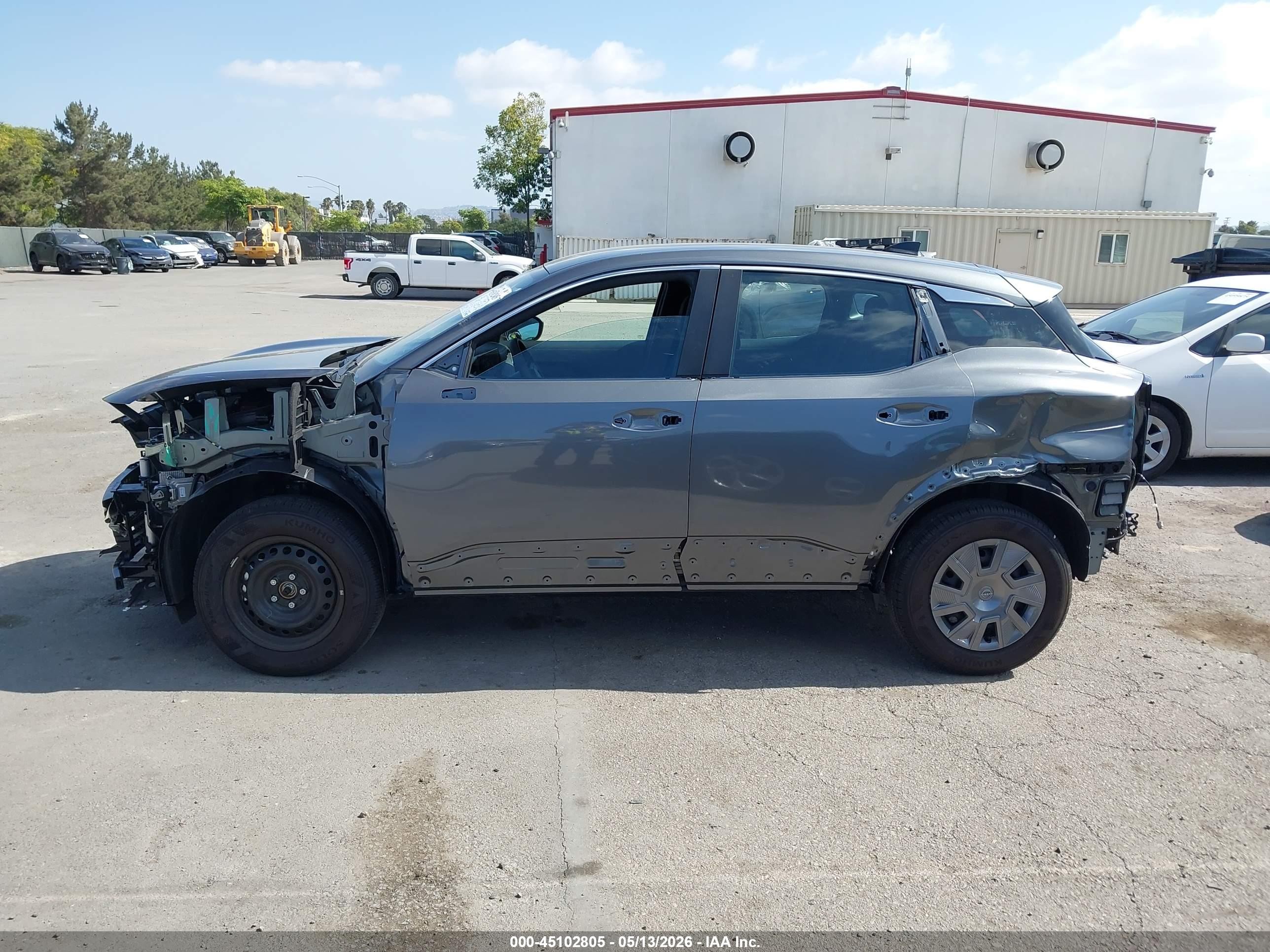 2026 Nissan Kicks S Gray vin: 3N8AP6BE1TL351331