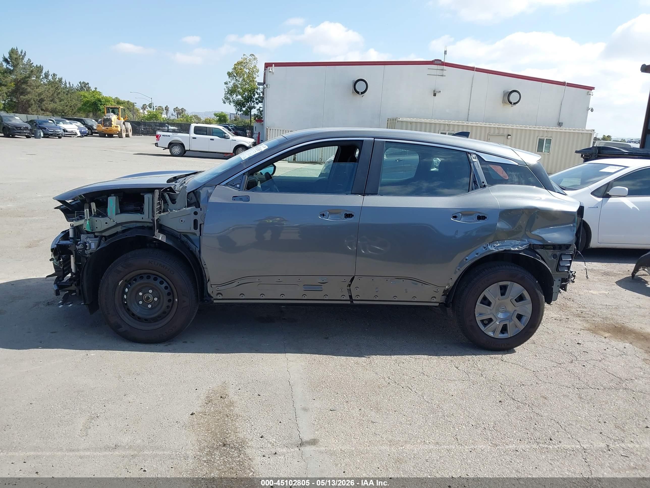 2026 Nissan Kicks S Gray vin: 3N8AP6BE1TL351331