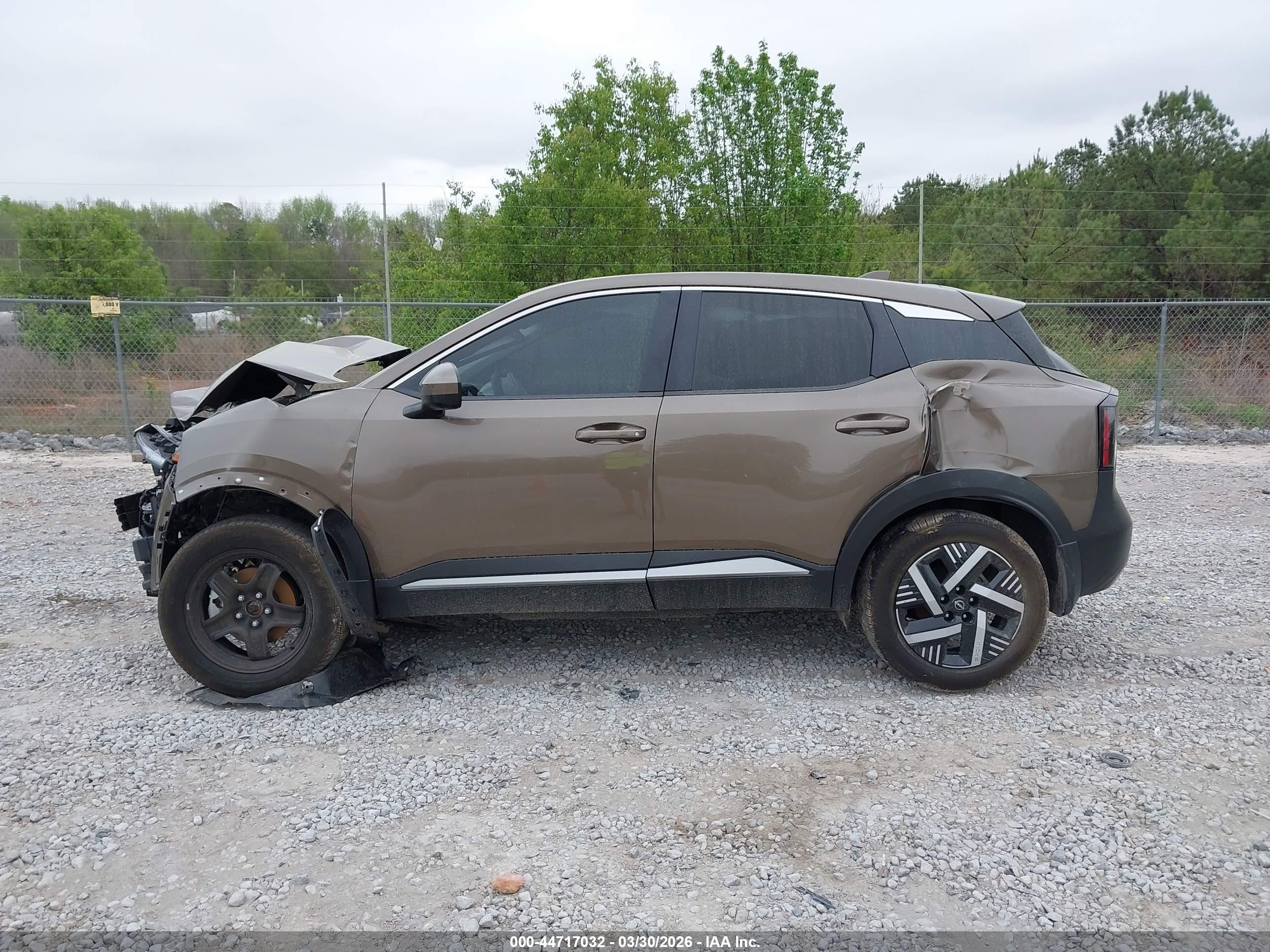 2025 Nissan Kicks Sv Fwd Brown vin: 3N8AP6CA9SL329667