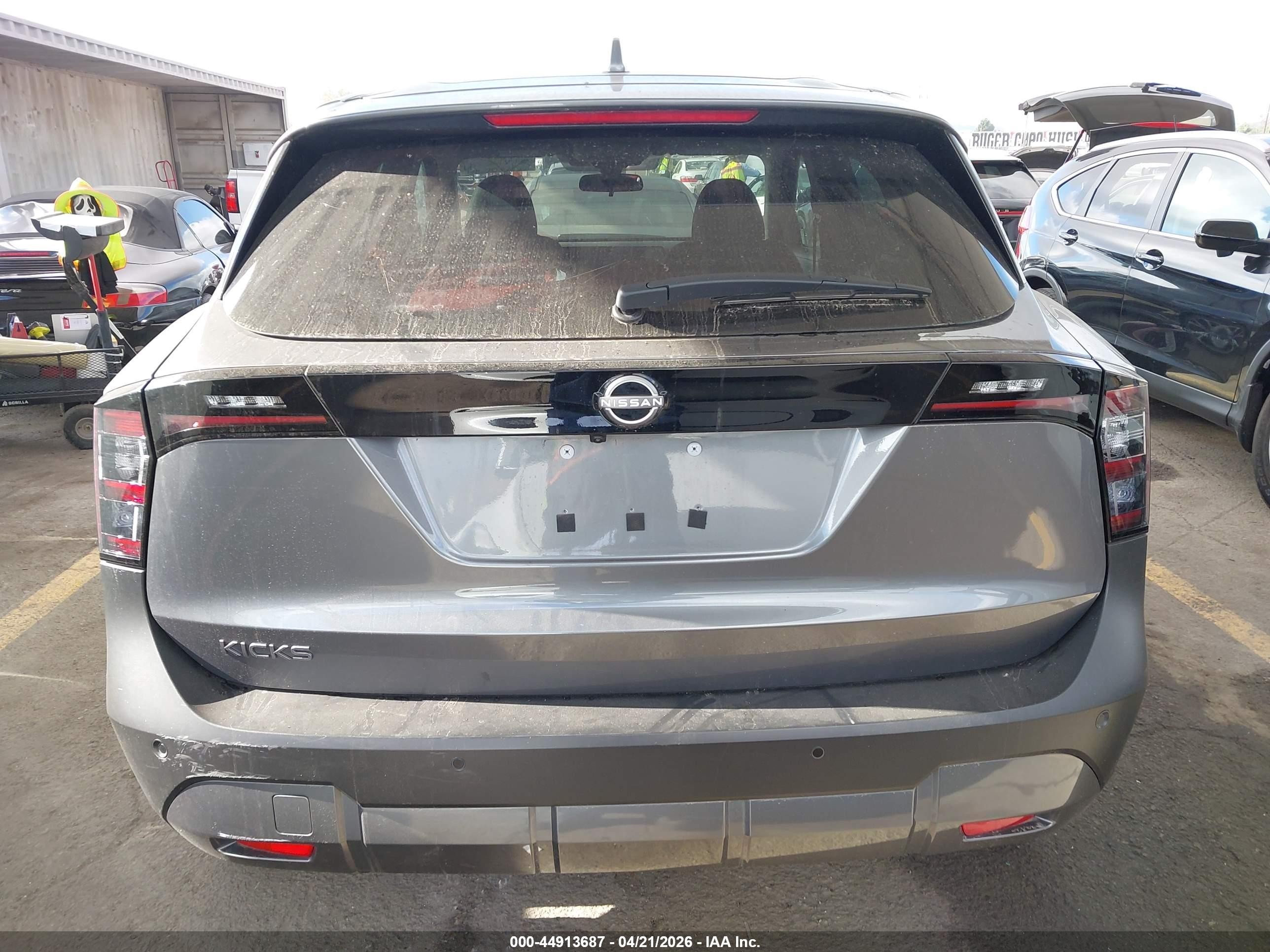 2025 Nissan Kicks Sv Fwd Серый vin: 3N8AP6CA9SL417327