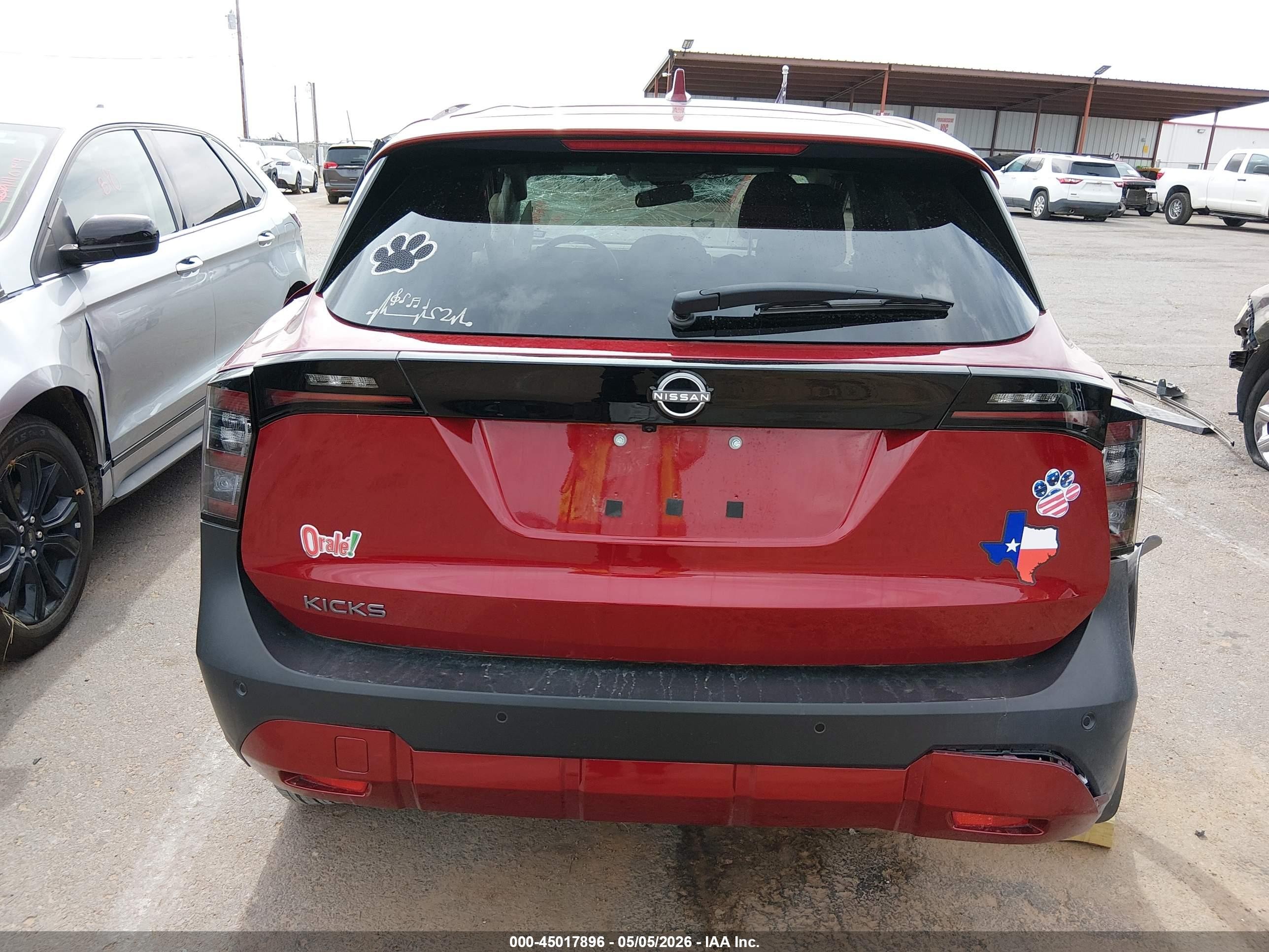 2025 Nissan Kicks Sv Fwd Красный vin: 3N8AP6CAXSL431608