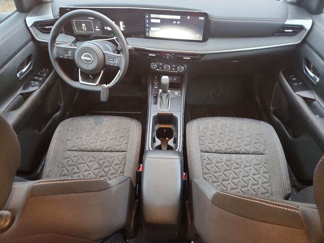 2025 Nissan Kicks Sv White vin: 3N8AP6CB2SL309625
