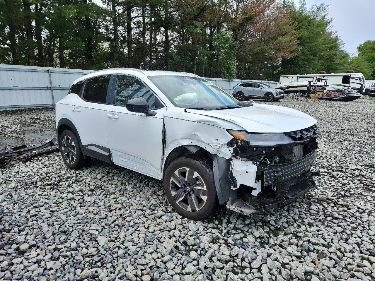 2026 Nissan Kicks Sv White vin: 3N8AP6CB3TL333272