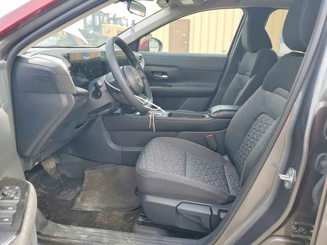 2025 Nissan Kicks Sv Charcoal vin: 3N8AP6CB5SL382651