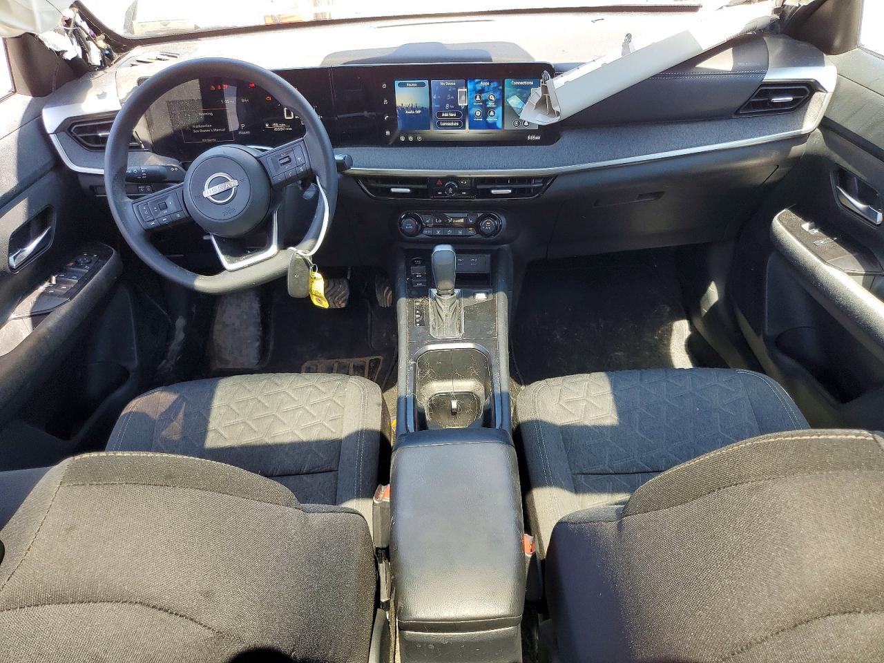2026 Nissan Kicks Sv Gray vin: 3N8AP6CB5TL340191