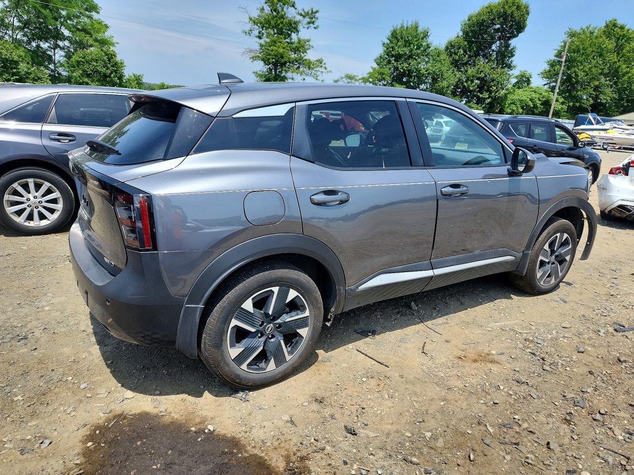 2025 Nissan Kicks Sv Gray vin: 3N8AP6CB6SL403541
