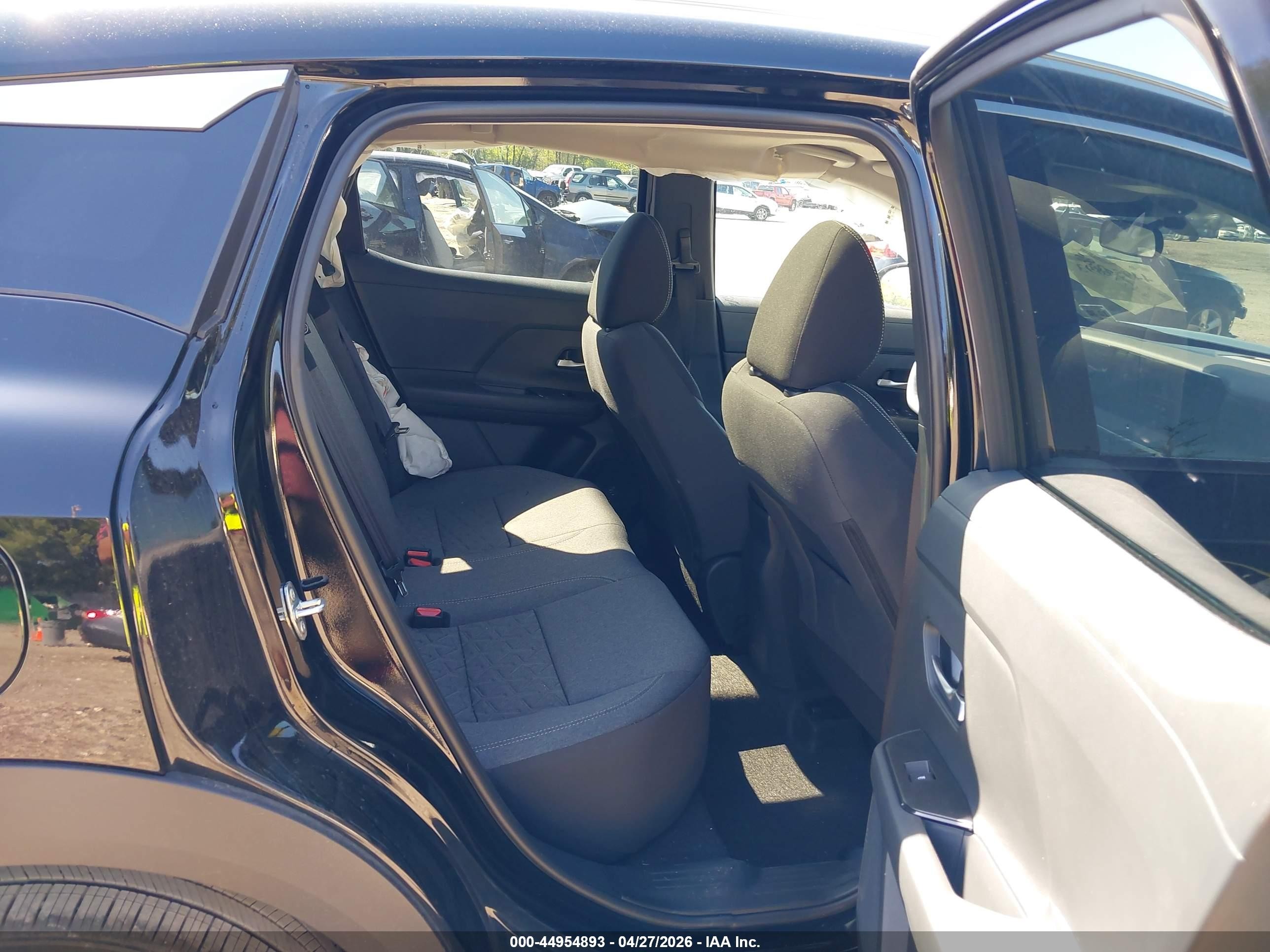 2025 Nissan Kicks Sv Intelligent Awd Black vin: 3N8AP6CB6SL429864