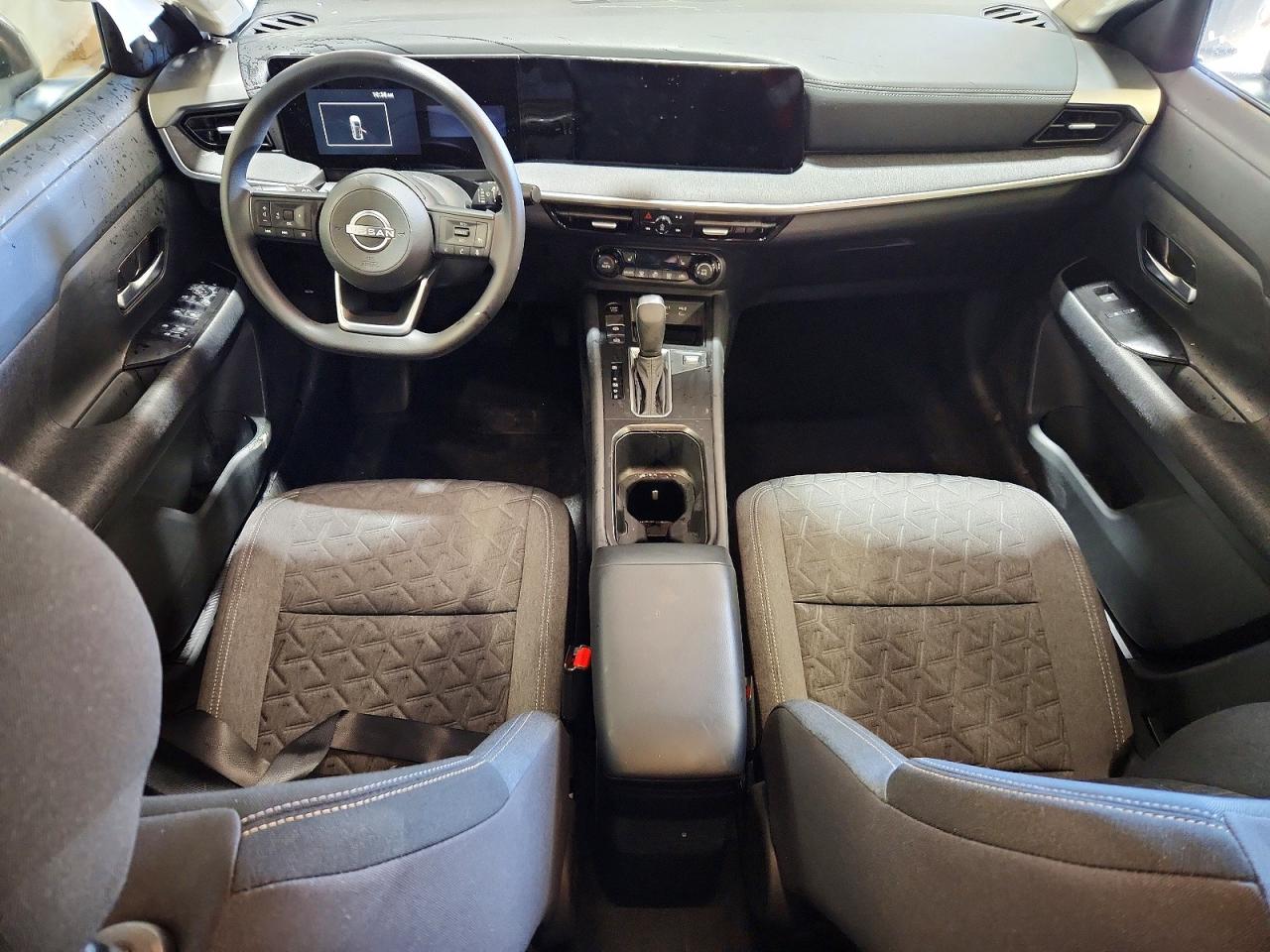 2026 Nissan Kicks Sv White vin: 3N8AP6CB7TL342282