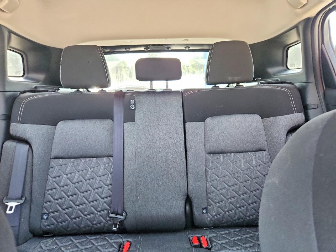 2026 Nissan Kicks Sv Gray vin: 3N8AP6CBXTL351042