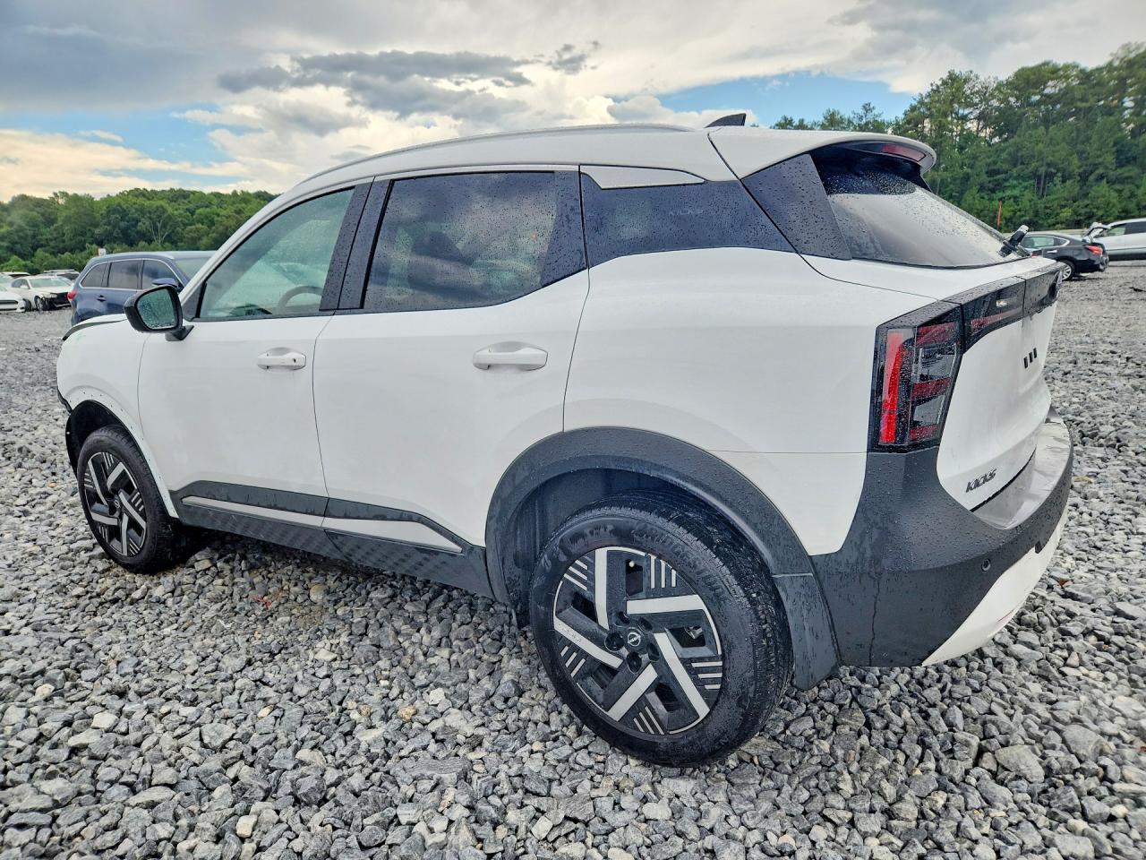 2026 Nissan Kicks Sv White vin: 3N8AP6CE0TL308114