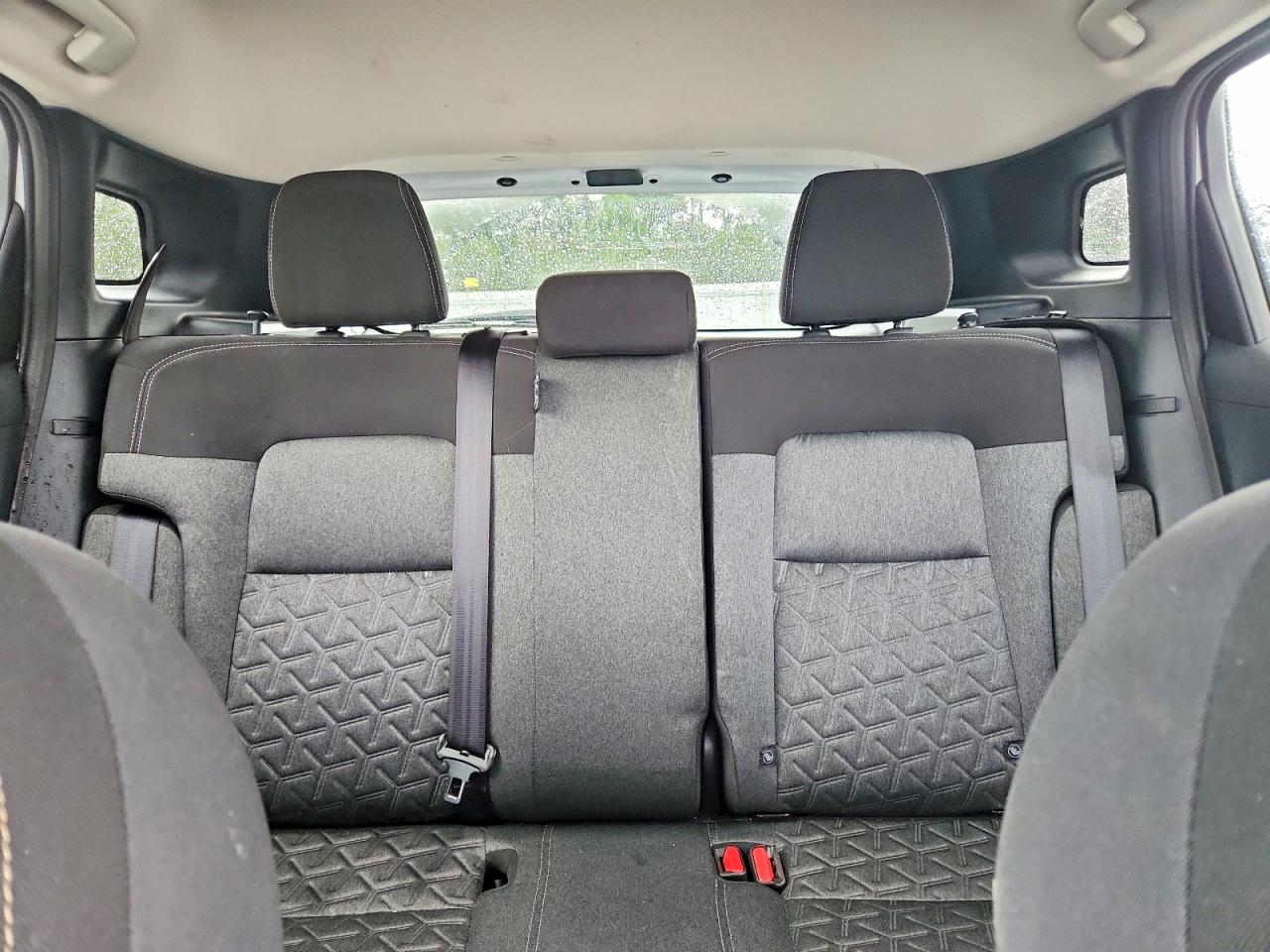 2026 Nissan Kicks Sv White vin: 3N8AP6CE0TL308114