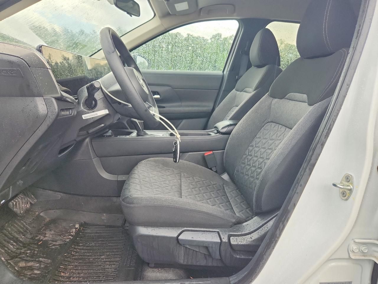 2026 Nissan Kicks Sv White vin: 3N8AP6CE0TL308114