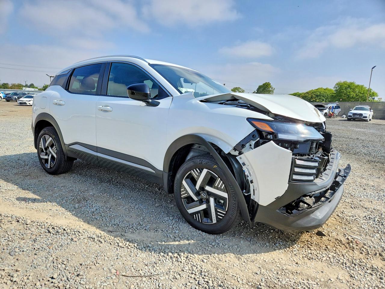 2026 Nissan Kicks Sv White vin: 3N8AP6CE4TL305801