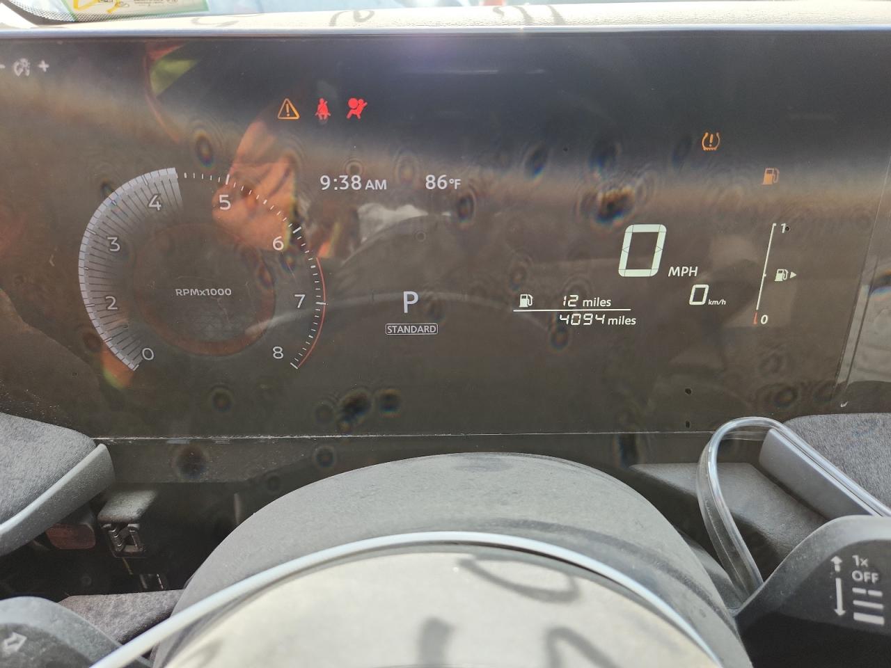 2026 Nissan Kicks Sv White vin: 3N8AP6CE4TL337888 Damage: Warning - Tire Pressure, On, Unacceptable