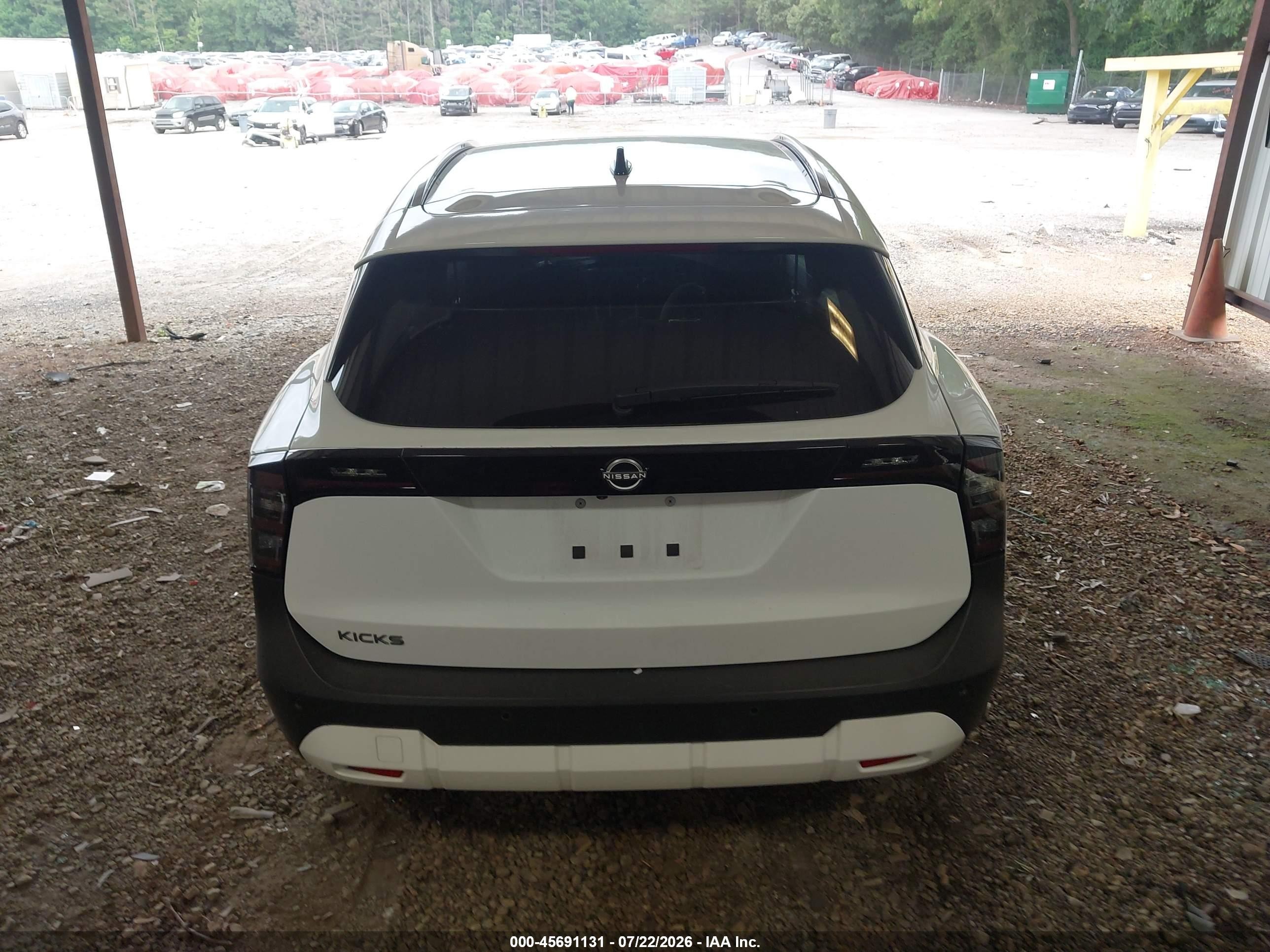2026 Nissan Kicks Sv White vin: 3N8AP6CE9TL313747