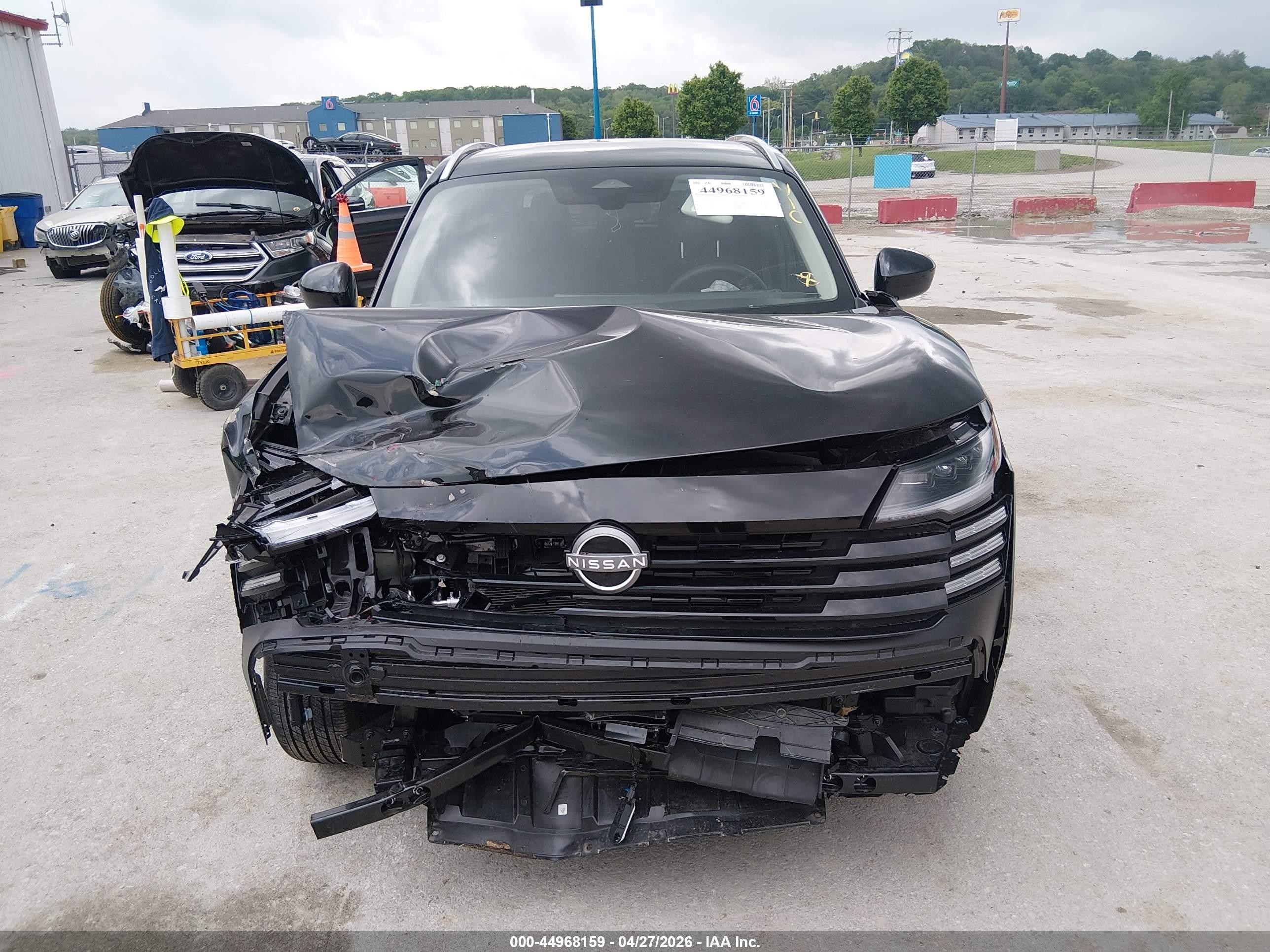 2026 Nissan Kicks Sv Black vin: 3N8AP6CEXTL321100