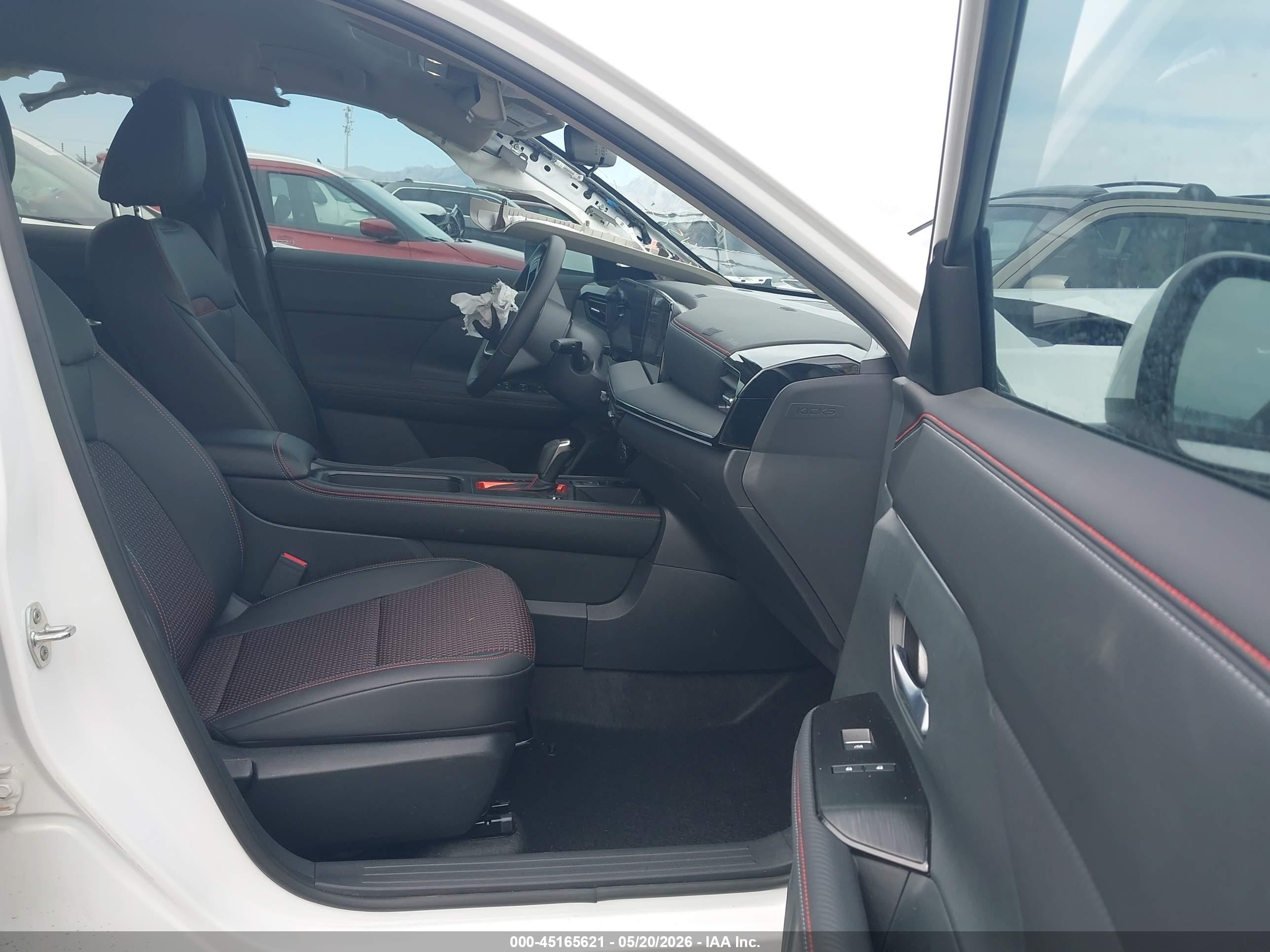 2025 Nissan Kicks Sr Fwd Белый vin: 3N8AP6DA0SL406490