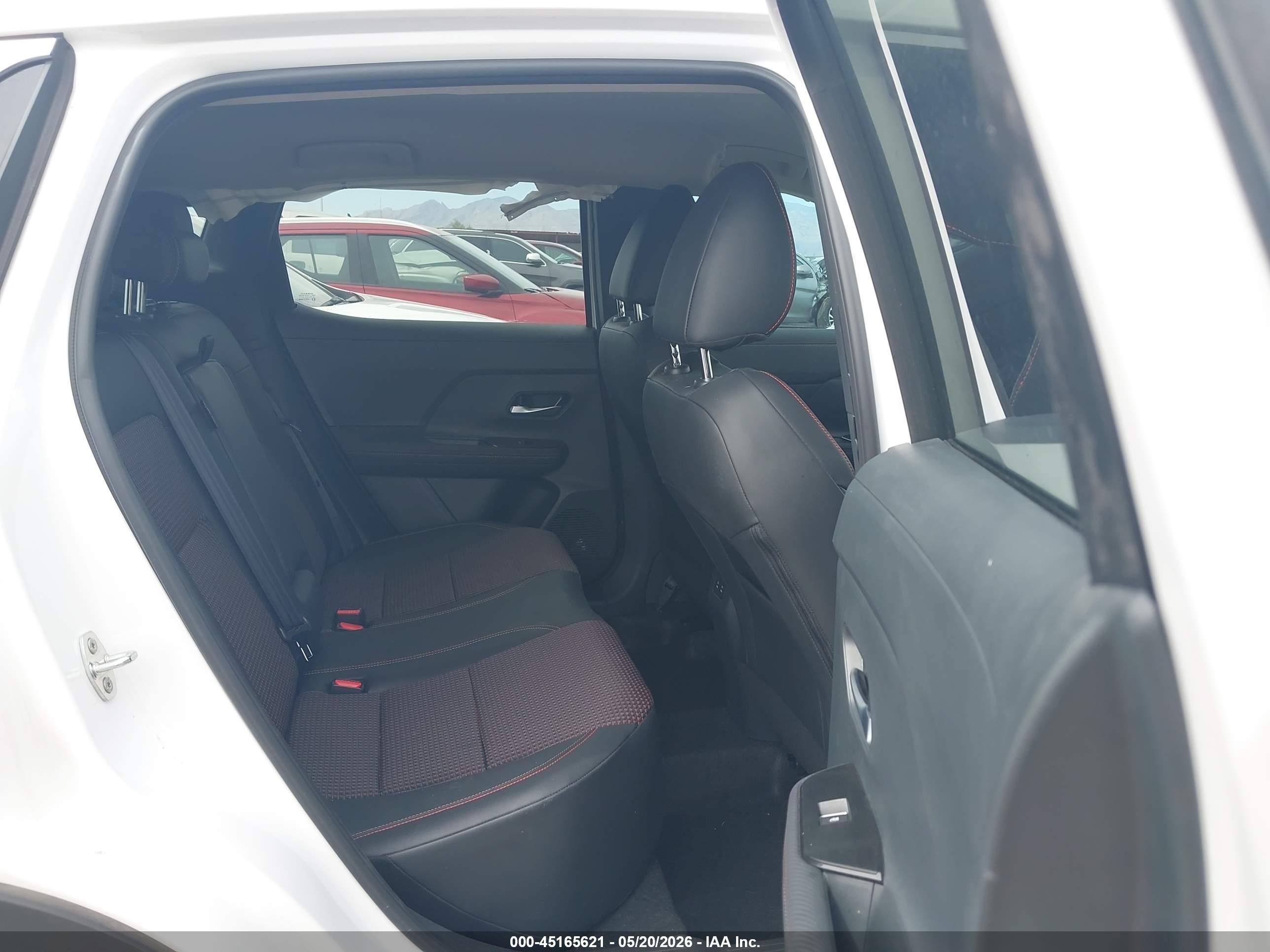 2025 Nissan Kicks Sr Fwd Белый vin: 3N8AP6DA0SL406490