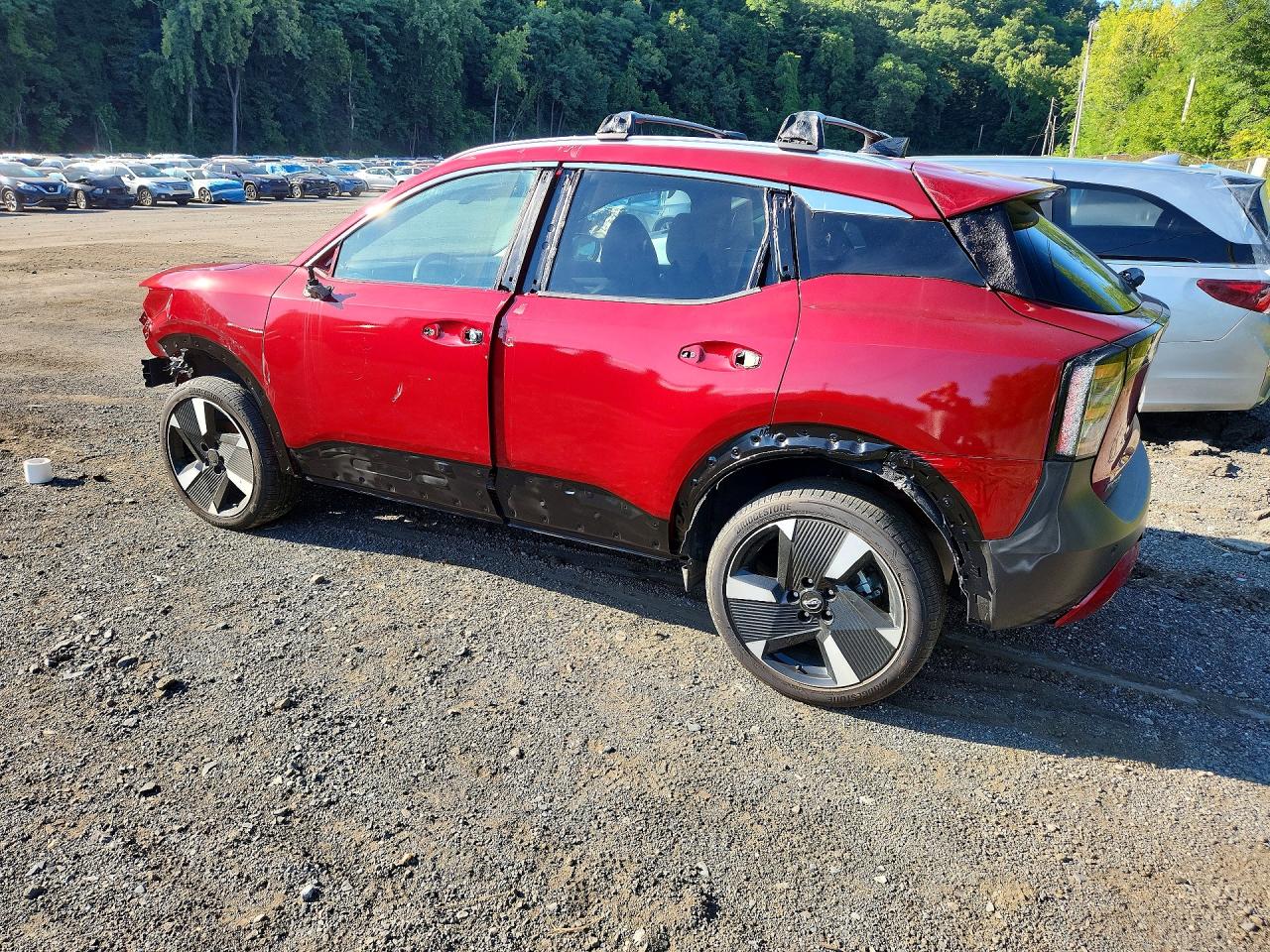 2026 Nissan Kicks Sr Red vin: 3N8AP6DA0TL312286