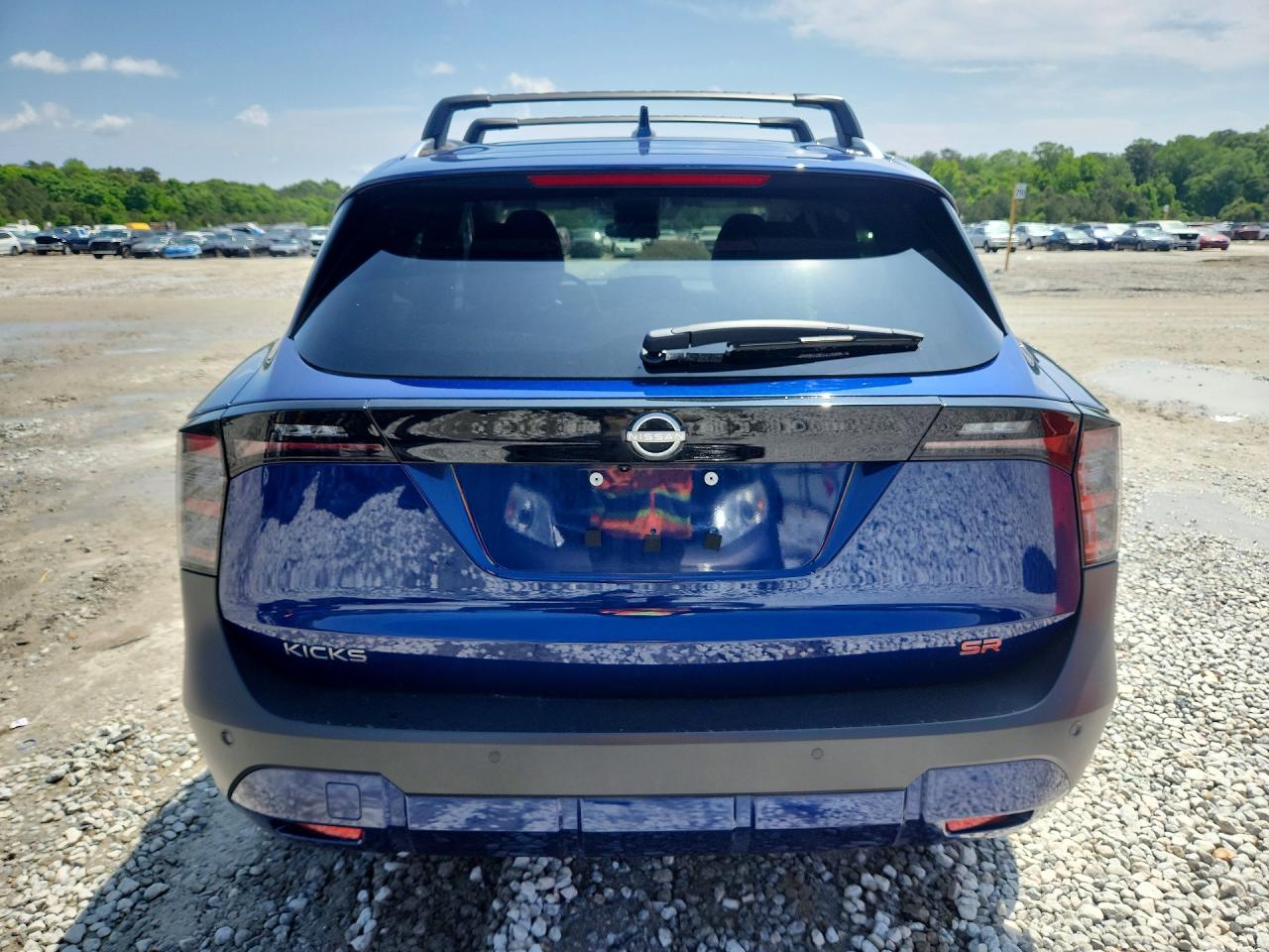2025 Nissan Kicks Sr Blue vin: 3N8AP6DA1SL401573