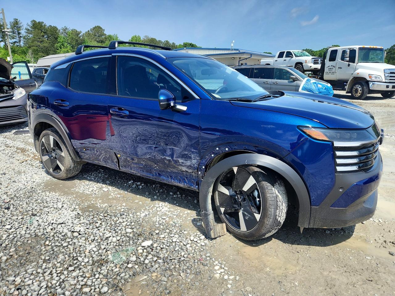 2025 Nissan Kicks Sr Blue vin: 3N8AP6DA1SL401573