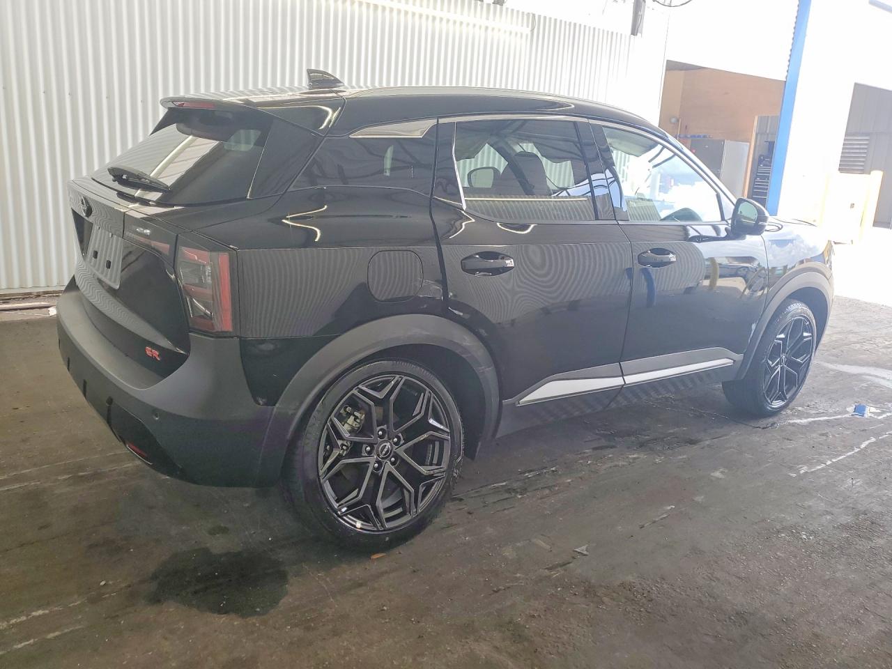 2026 Nissan Kicks Sr Black vin: 3N8AP6DA3TL370361