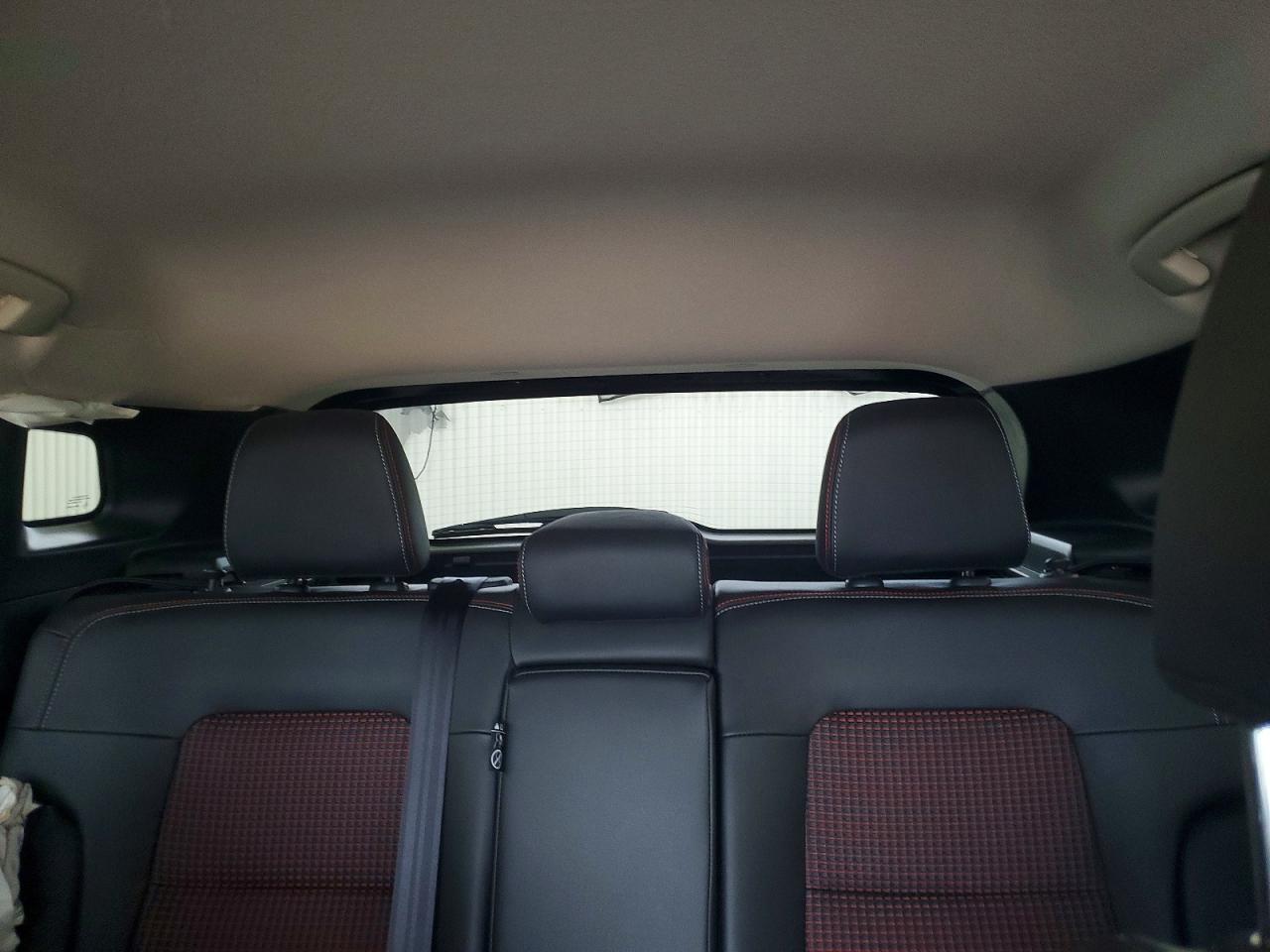 2026 Nissan Kicks Sr Black vin: 3N8AP6DA3TL370361
