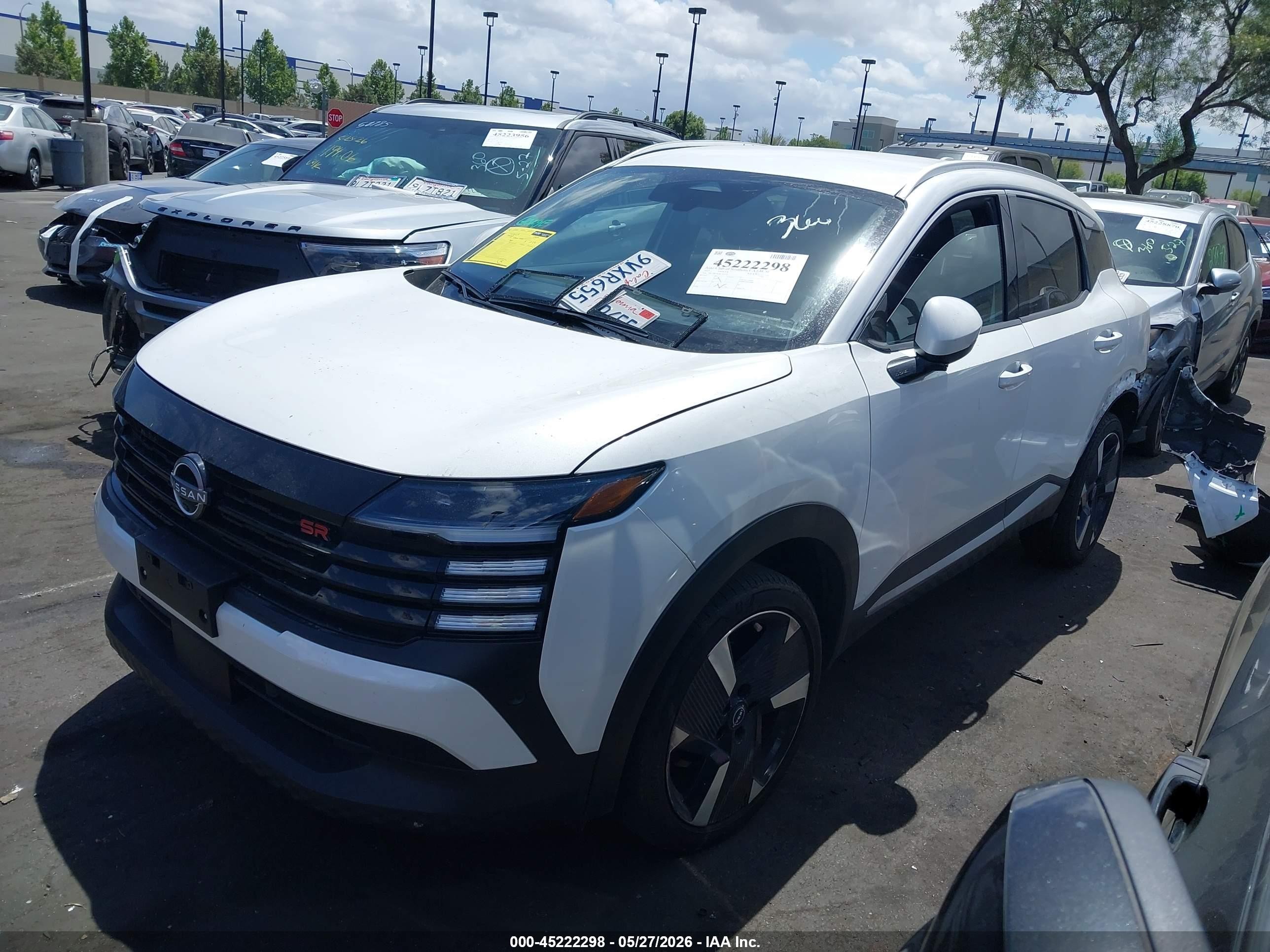 2025 Nissan Kicks Sr Fwd White vin: 3N8AP6DA6SL430793