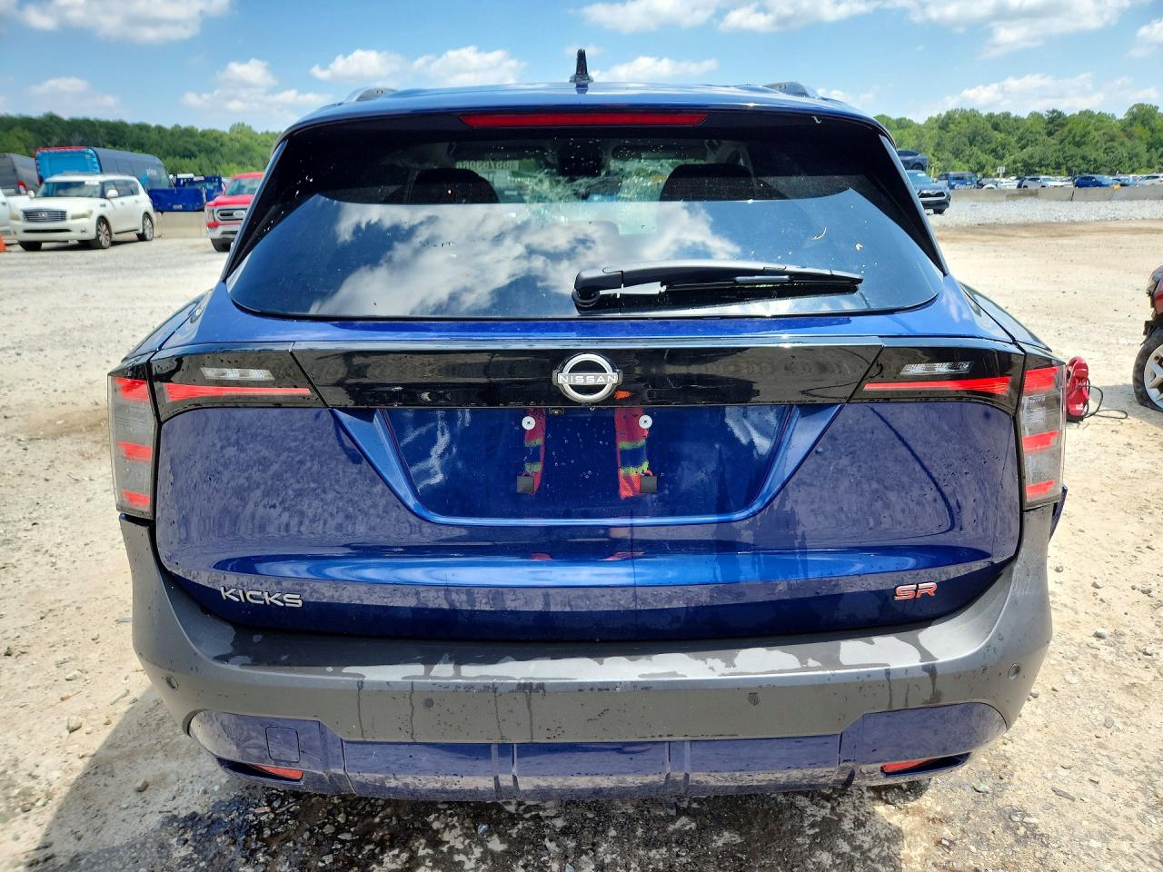 2026 Nissan Kicks Sr Blue vin: 3N8AP6DA8TL391383