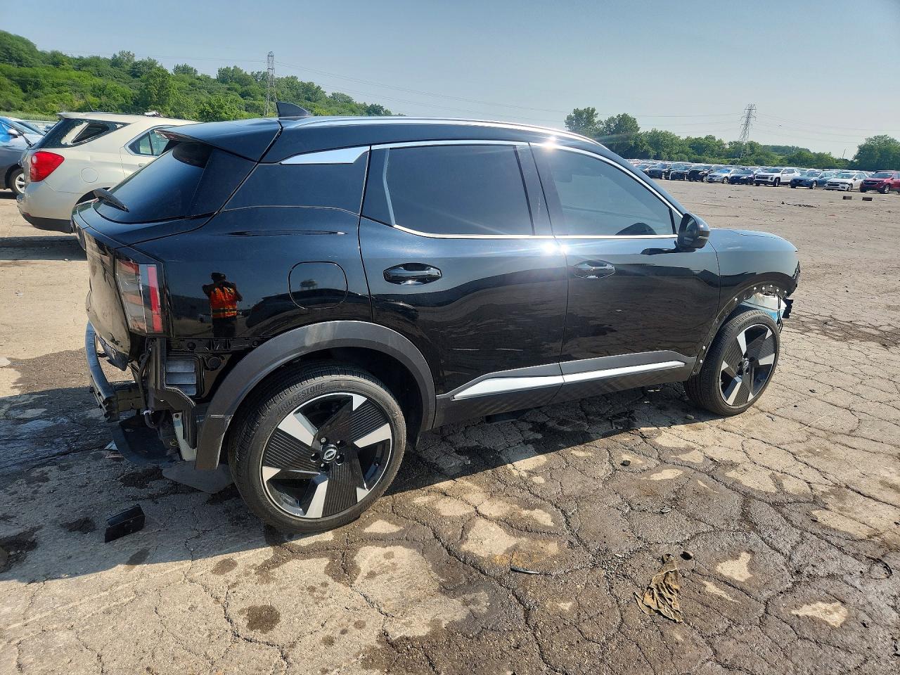 2025 Nissan Kicks Sr Black vin: 3N8AP6DB0SL317866