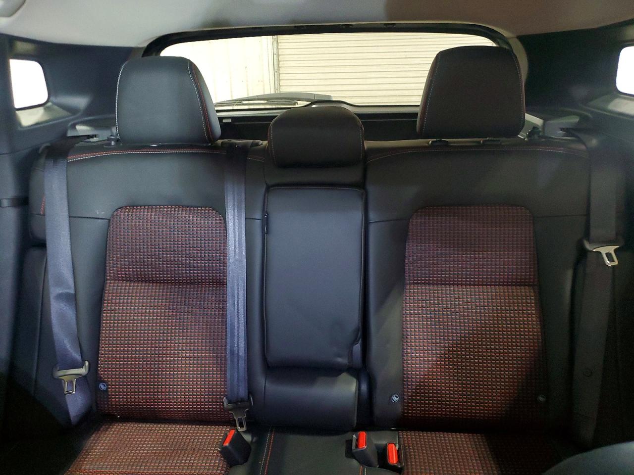 2026 Nissan Kicks Sr Black vin: 3N8AP6DBXTL387408