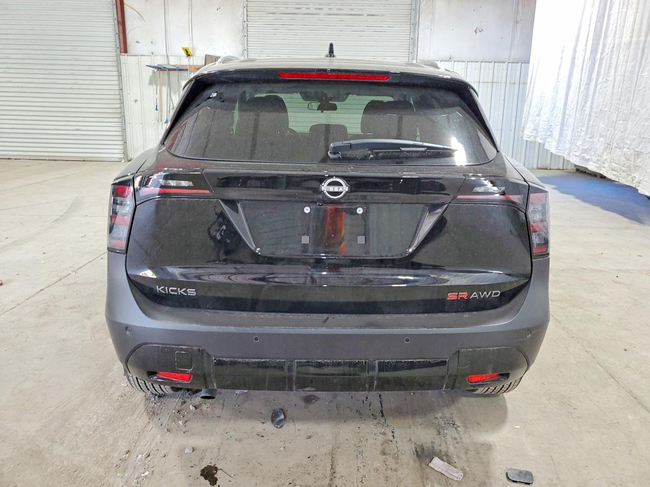2026 Nissan Kicks Sr Black vin: 3N8AP6DBXTL387408