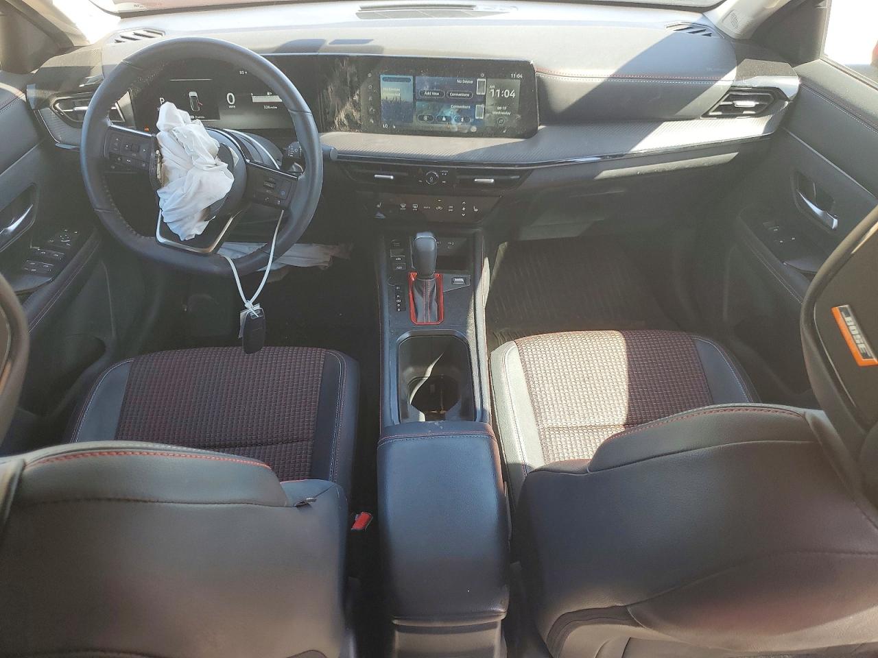 2025 Nissan Kicks Sr Red vin: 3N8AP6DC3SL408283