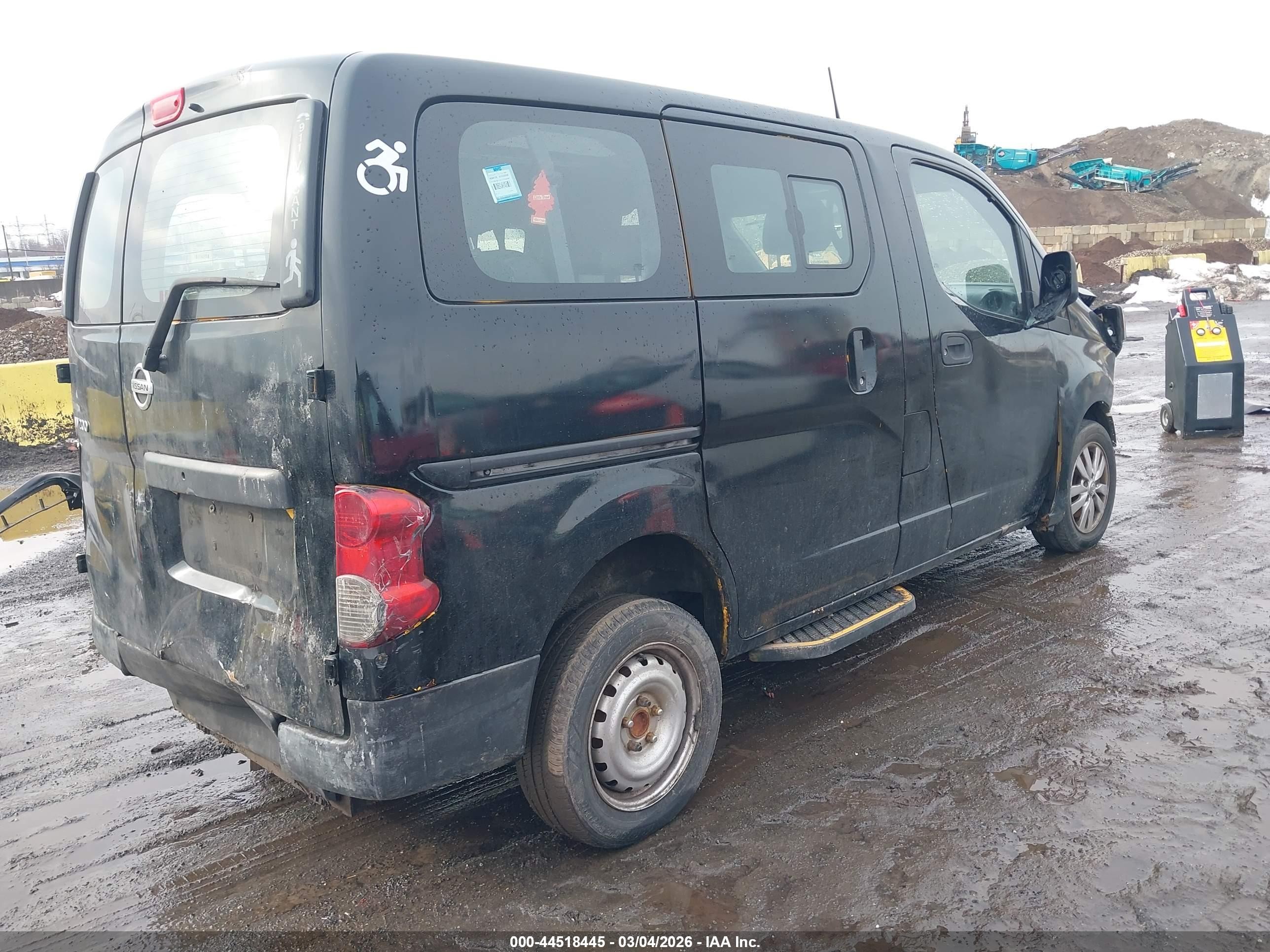 2014 Nissan Nv200 Taxi   Black vin: 3N8CM0JT1EK702746