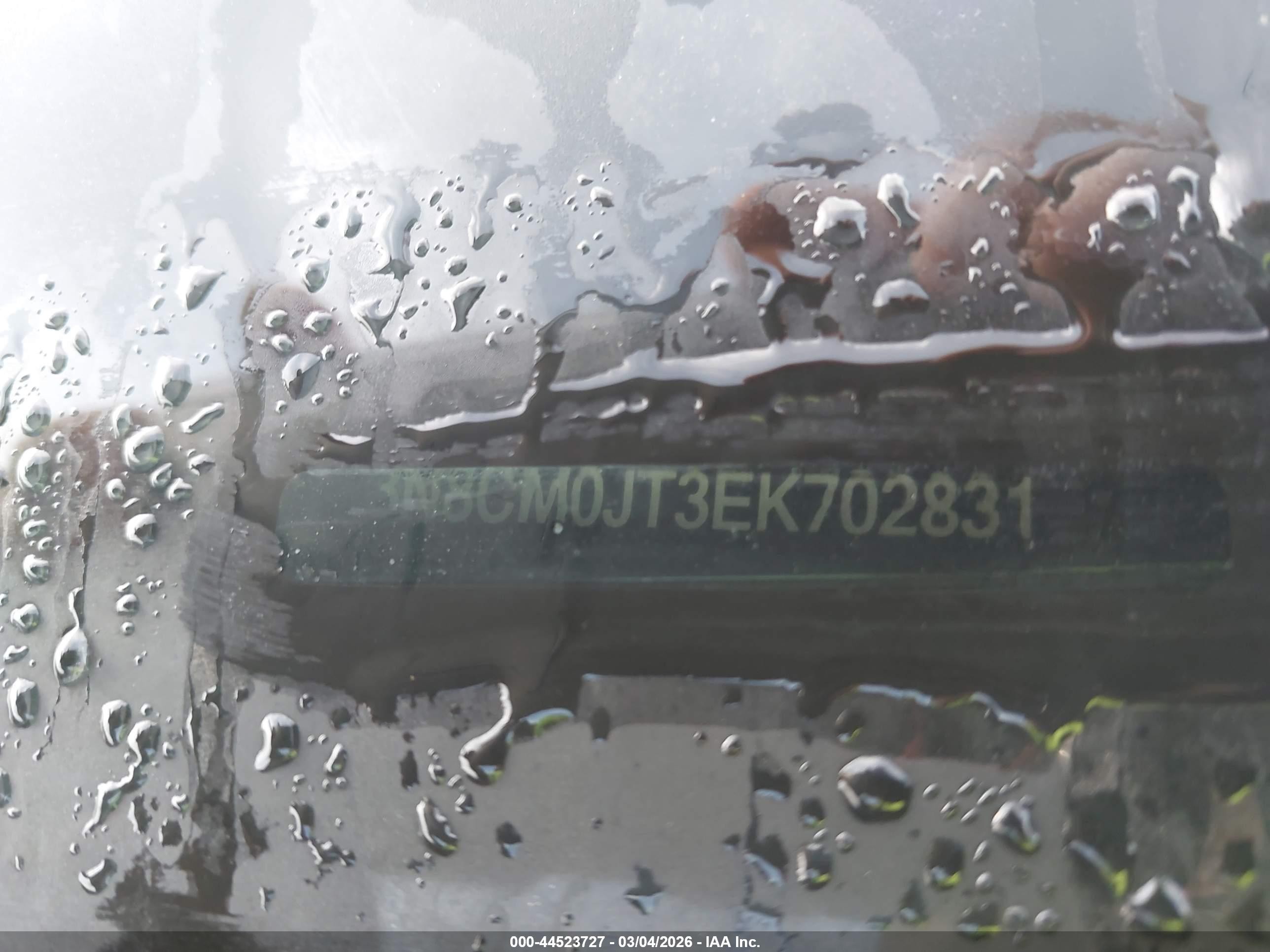 2014 Nissan Nv200 Taxi   Silver vin: 3N8CM0JT3EK702831