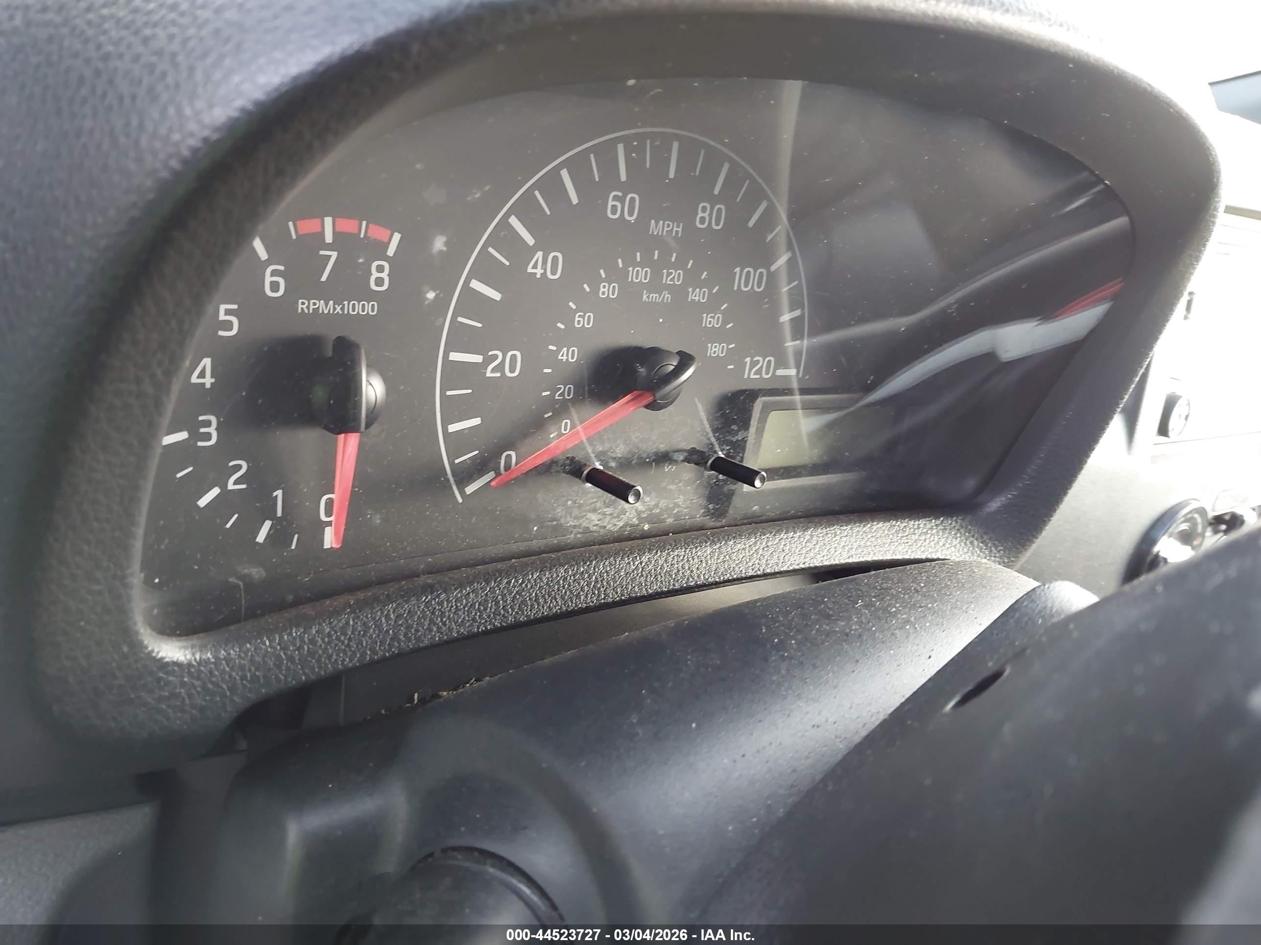 2014 Nissan Nv200 Taxi   Silver vin: 3N8CM0JT3EK702831