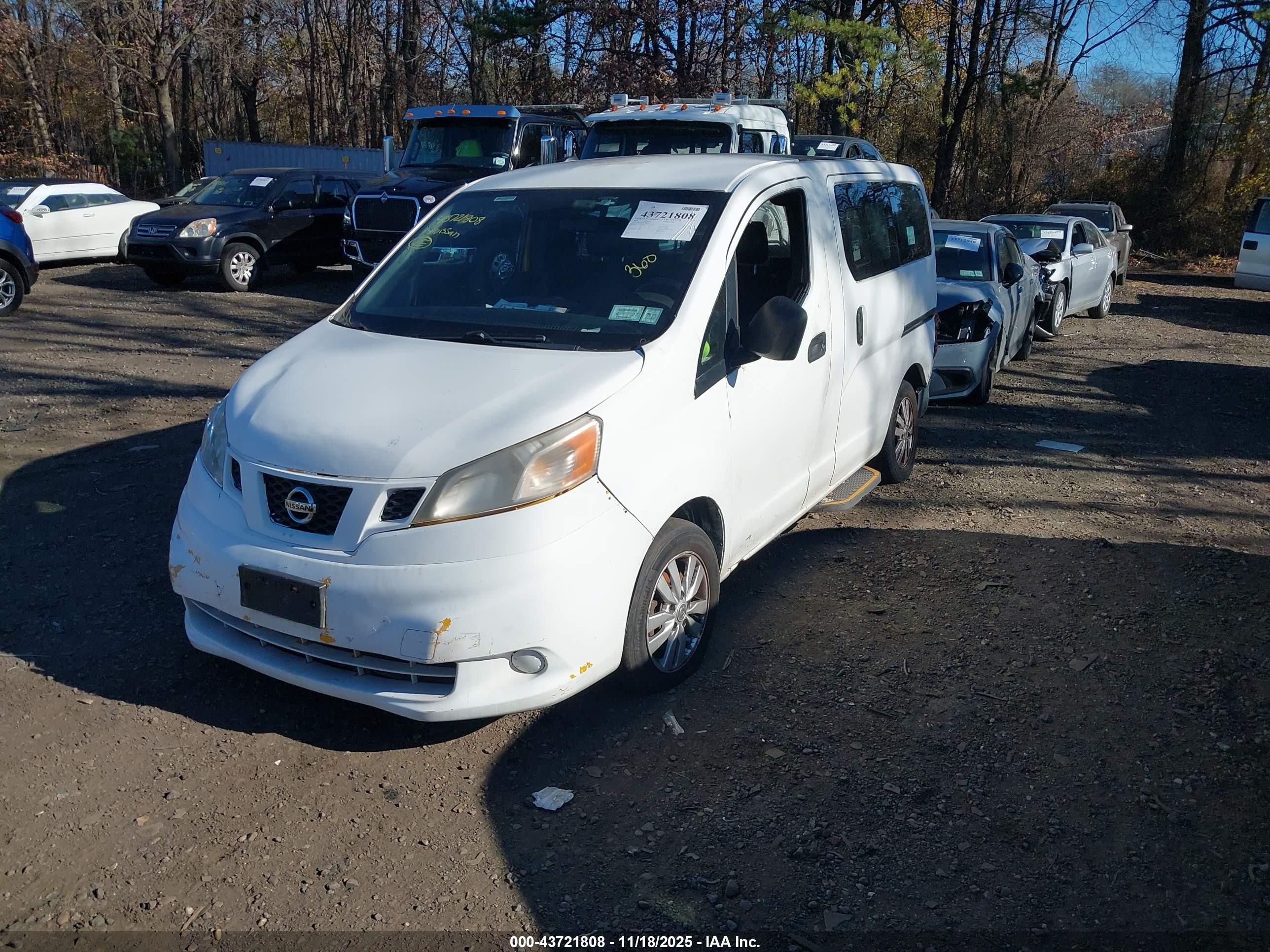 2014 Nissan Nv200 Taxi   Белый vin: 3N8CM0JT4EK690432