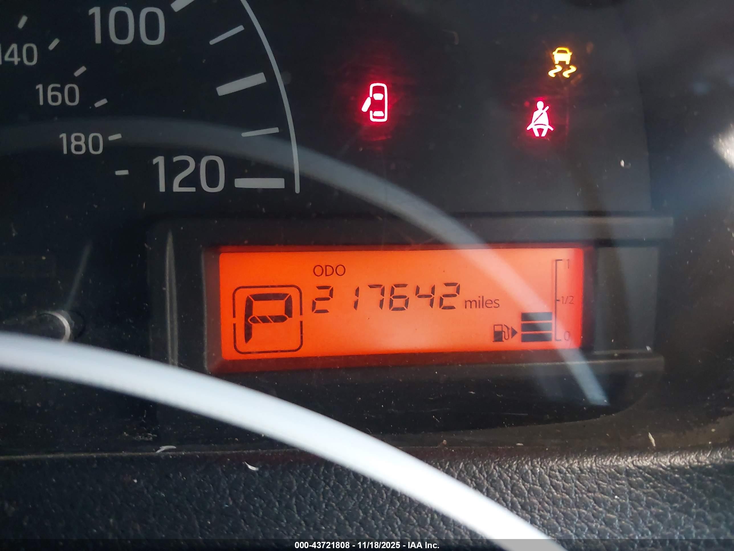 2014 Nissan Nv200 Taxi   Белый vin: 3N8CM0JT4EK690432