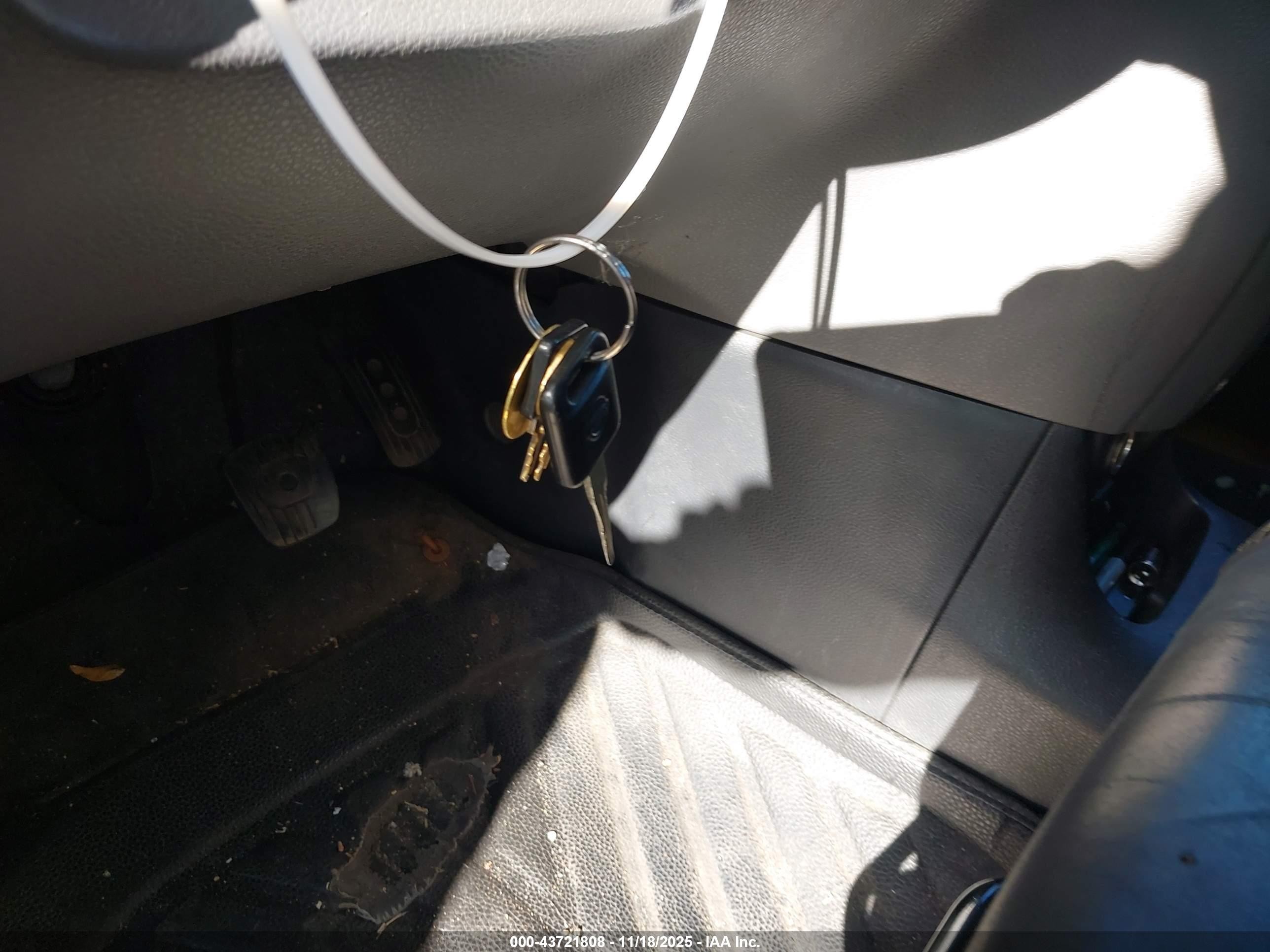 2014 Nissan Nv200 Taxi   Белый vin: 3N8CM0JT4EK690432