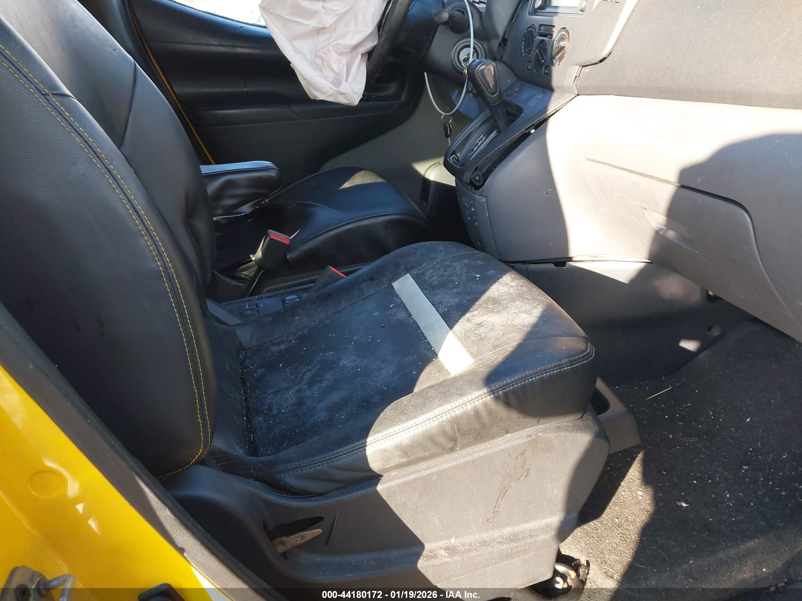 2014 Nissan Nv200 Taxi   Черный vin: 3N8CM0JT5EK690553