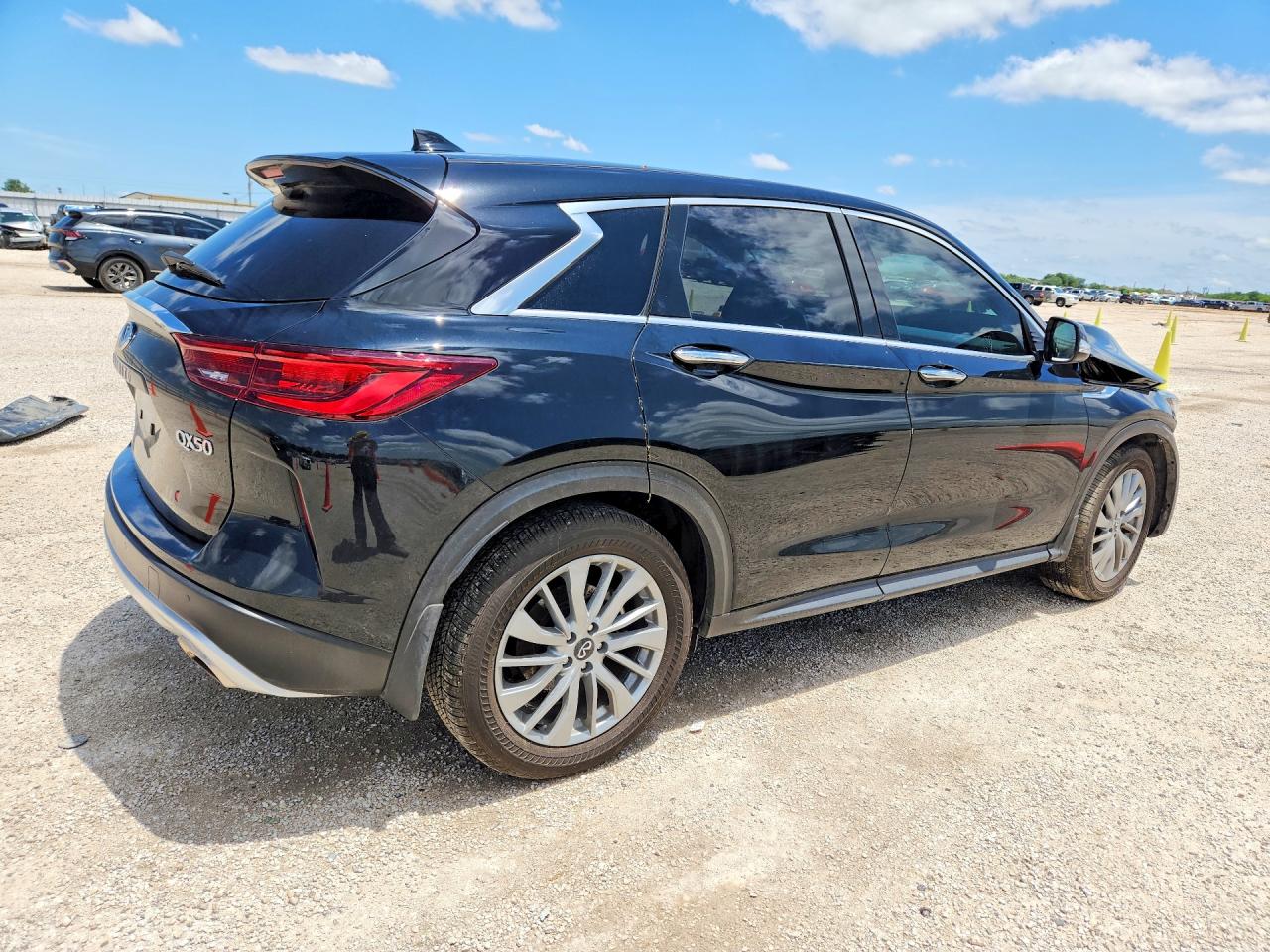 2025 Infiniti Qx50 Pure Black vin: 3PCAJ5AB6SF108237