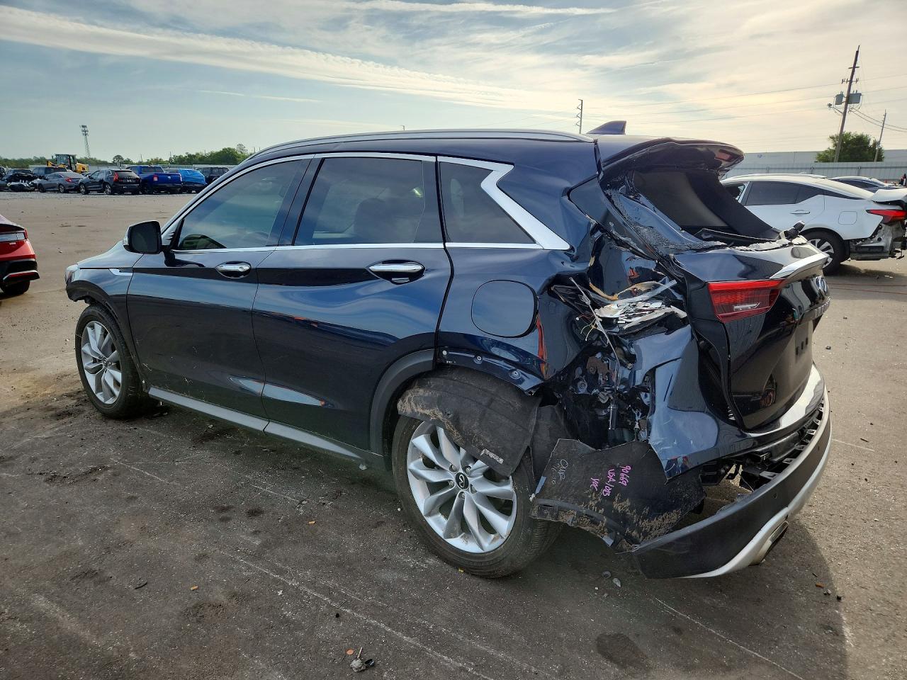2021 Infiniti Qx50 Luxe Blue vin: 3PCAJ5BA2MF108213