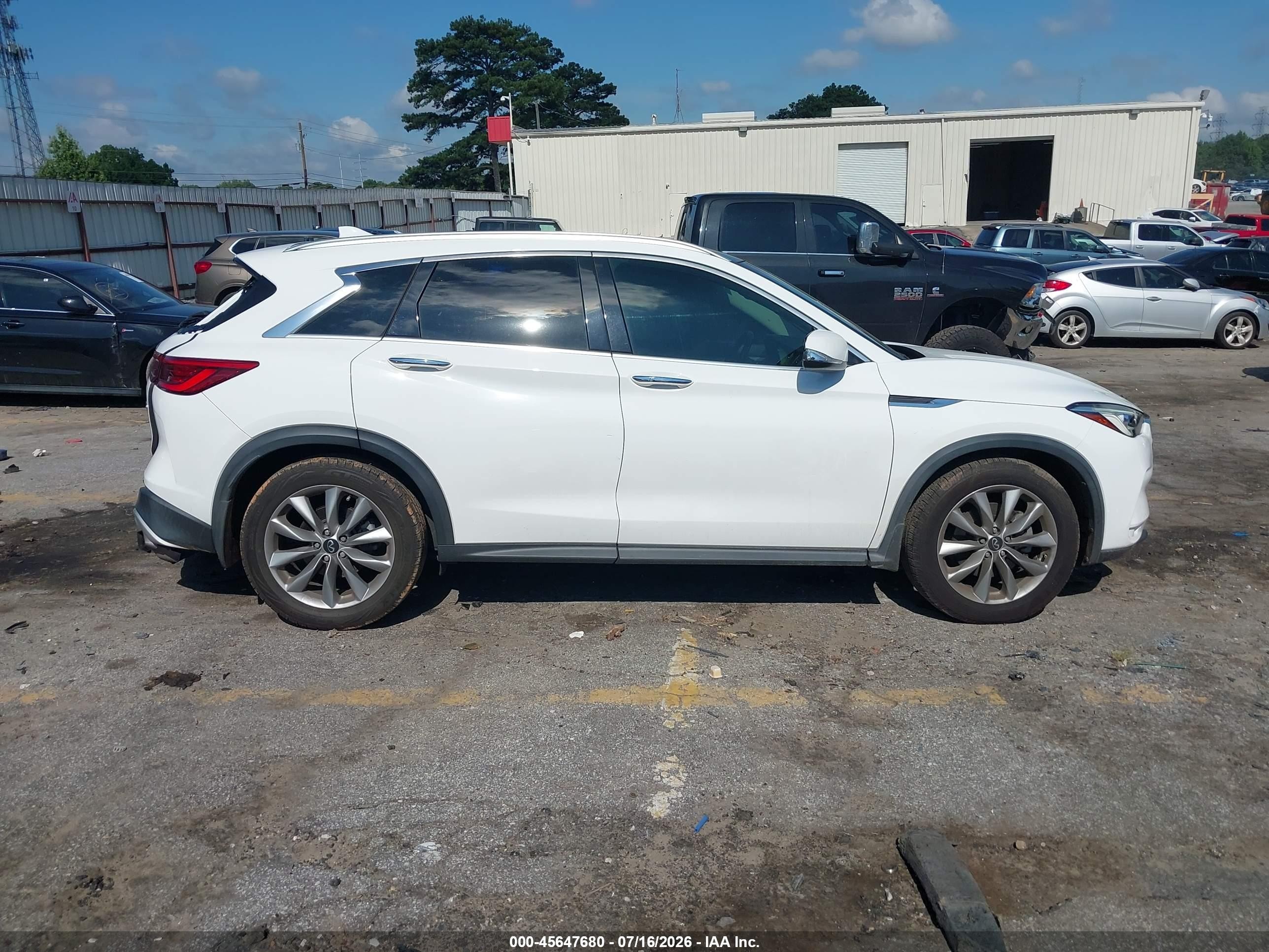 2021 Infiniti Qx50 Luxe White vin: 3PCAJ5BA7MF109003